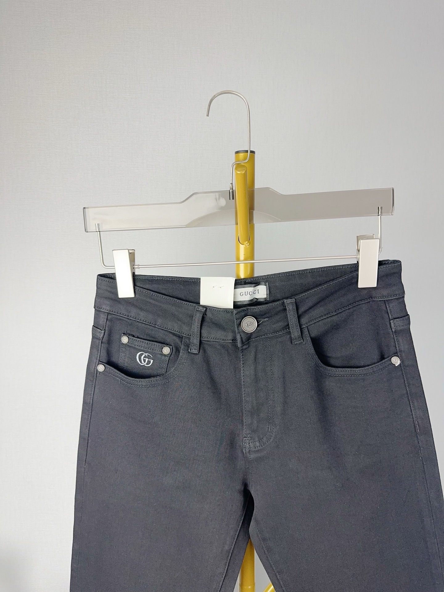 GUCCI 四季新作 メンズ スリムフィット デニムパンツ
