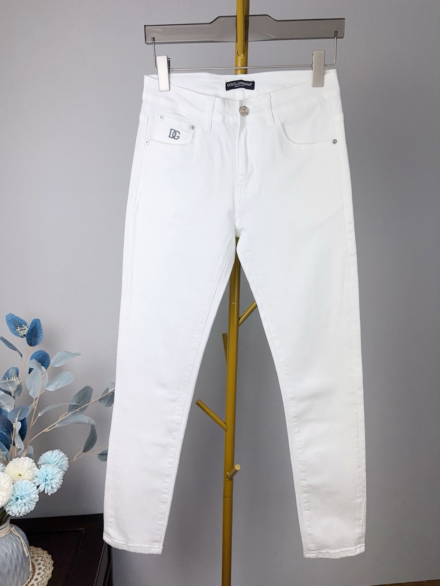 D&G 秋冬新作 牛仔長裤 - 弾力小脚修身デザイン