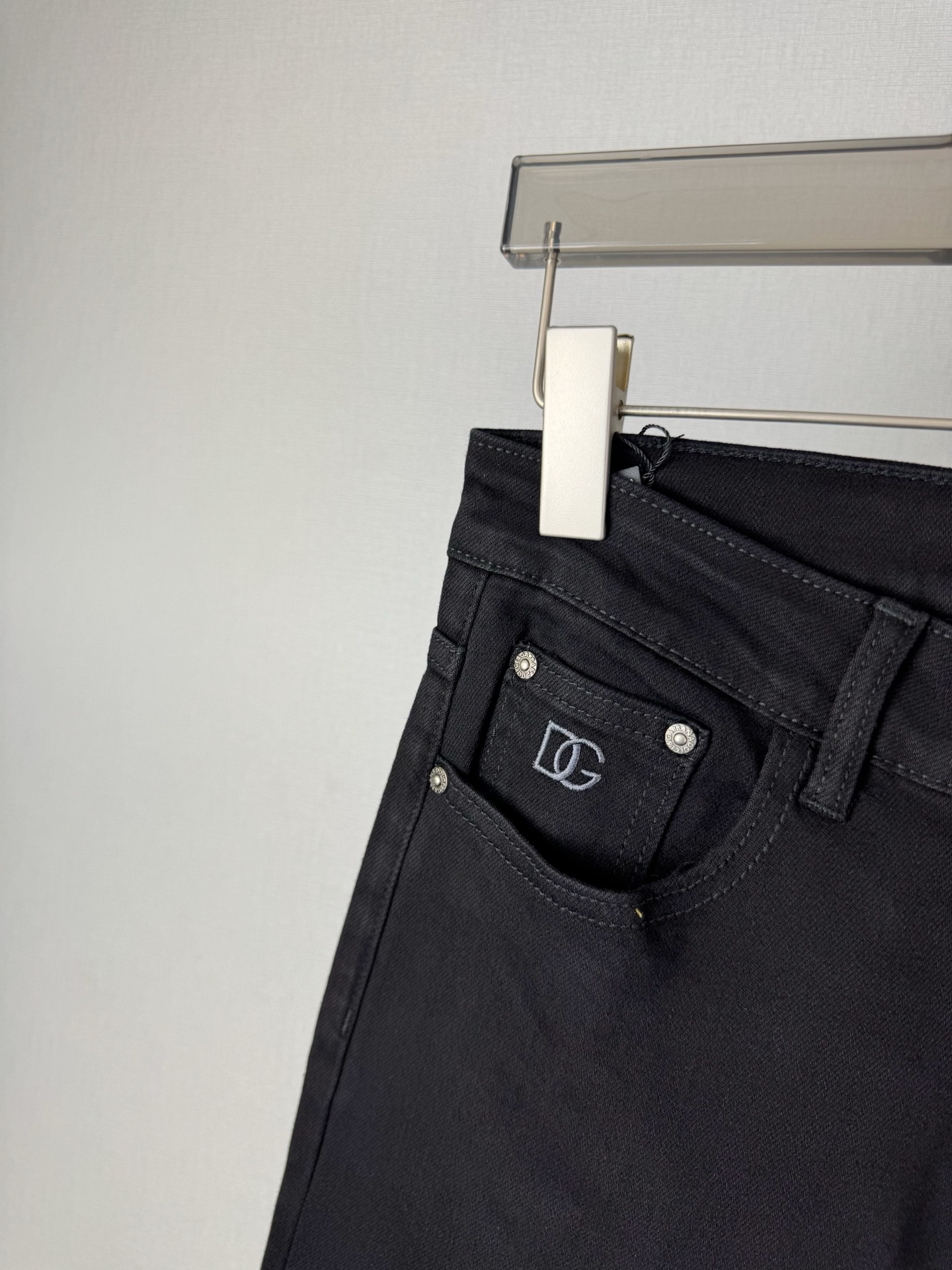 D&G 秋冬新作 牛仔長褲 弾力小脚修身版