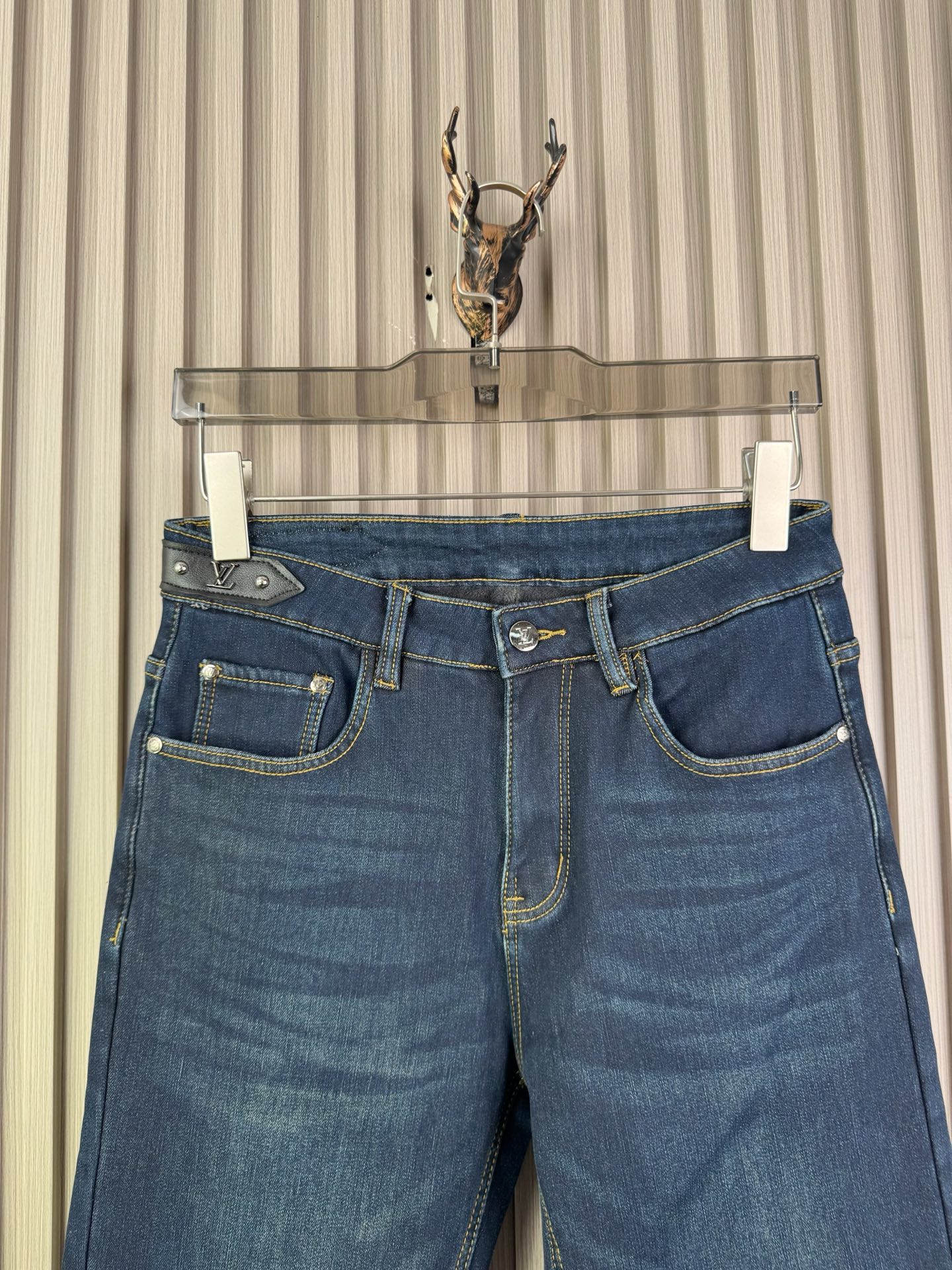 P315 LV 男性用修身小脚加绒牛仔裤 - 柔らかく快適で保温性抜群