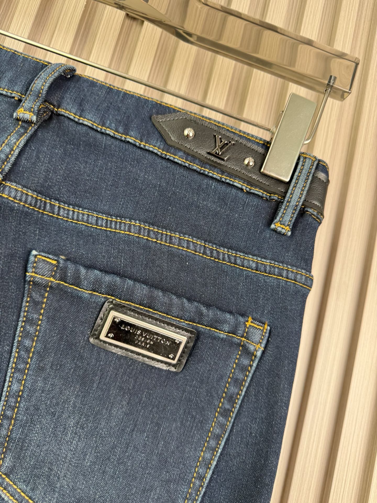 P315 LV 男性用修身小脚加绒牛仔裤 - 柔らかく快適で保温性抜群