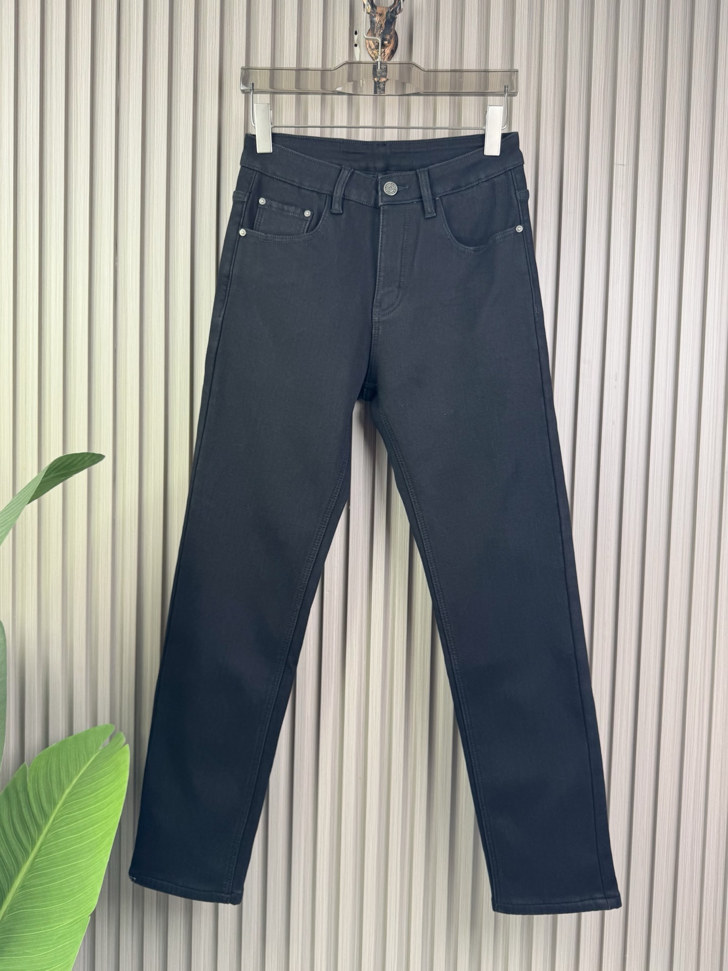 D&G修身小脚加绒牛仔裤 - 柔らかく快適な秋冬アイテム