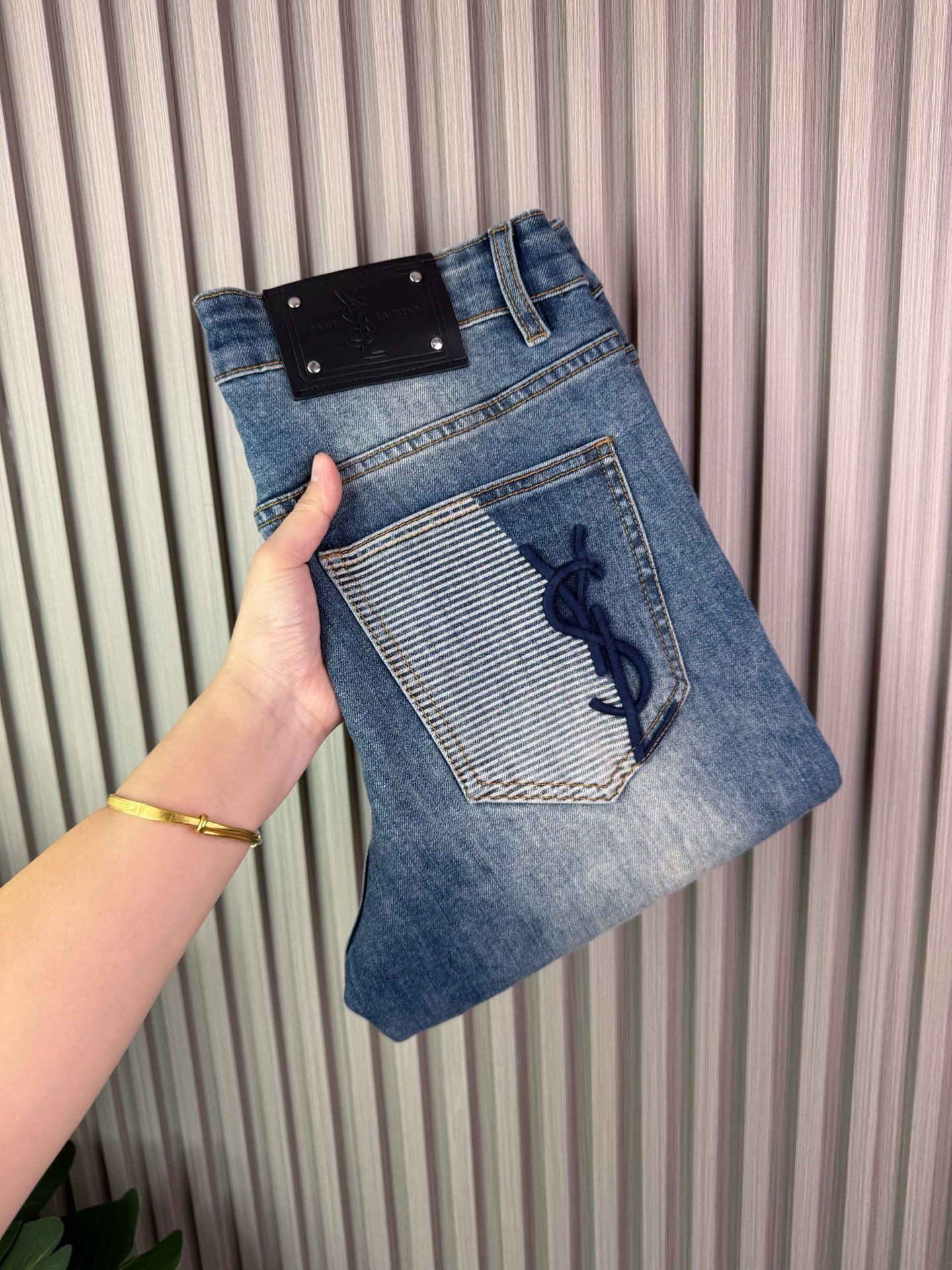 YSL男士修身小脚牛仔裤 - 柔らかく快適な定制面料