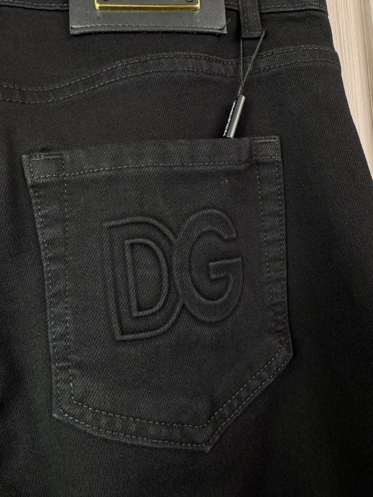 D&G男士修身小脚牛仔裤 - 柔らかく快適なカスタム生地