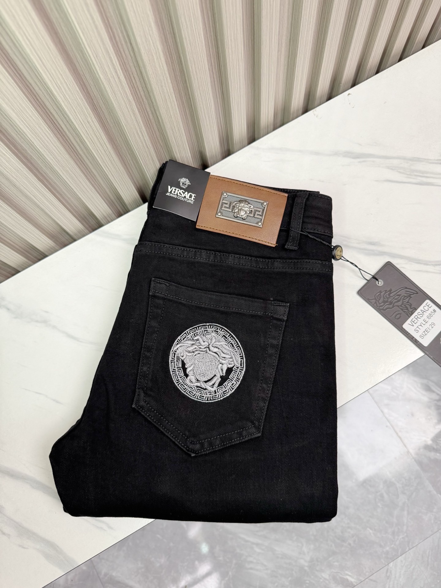 范思哲 男士修身小脚牛仔裤 柔らかく快適なカスタム素材