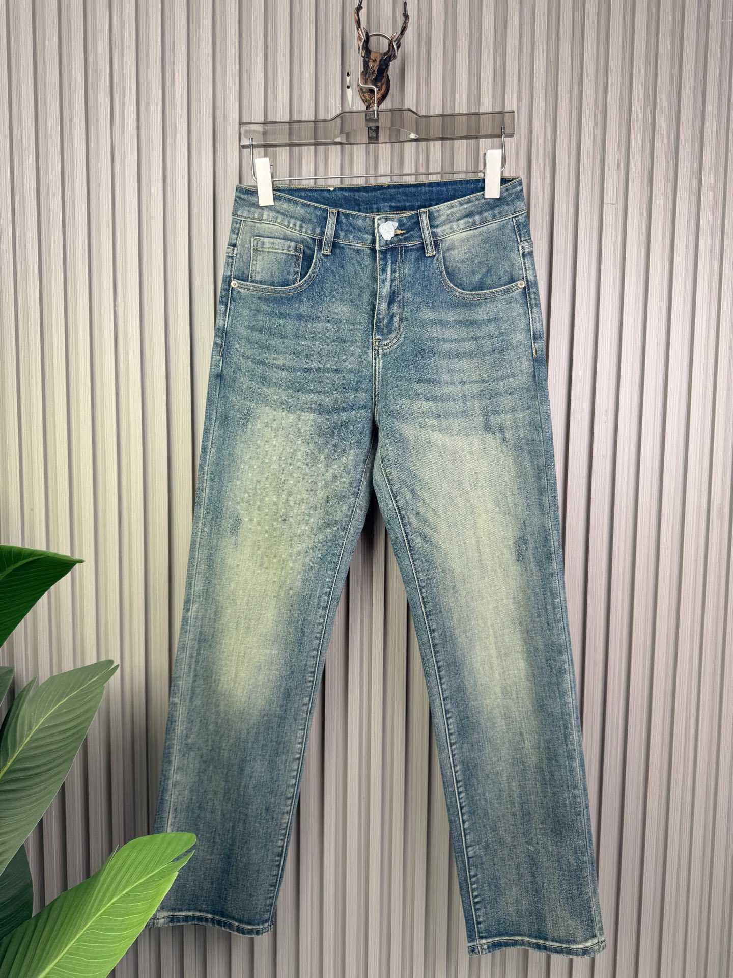 P300男士宽松阔腿直筒牛仔裤 - 柔らかく快適な着心地