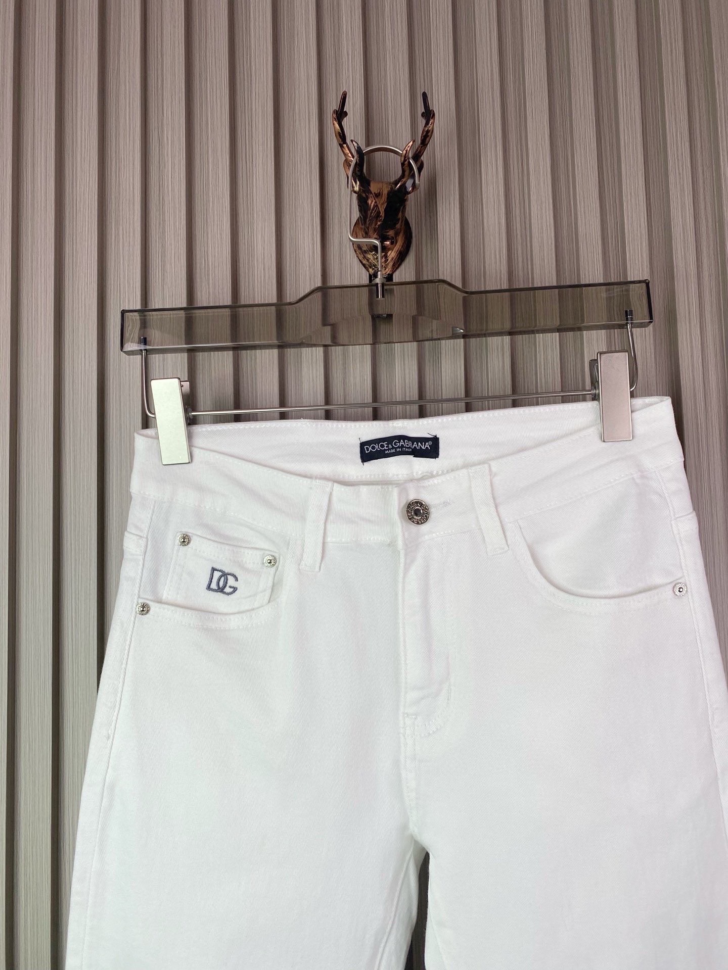 杜嘉班纳男修身小脚牛仔裤 - 柔らかく快適なデザイン