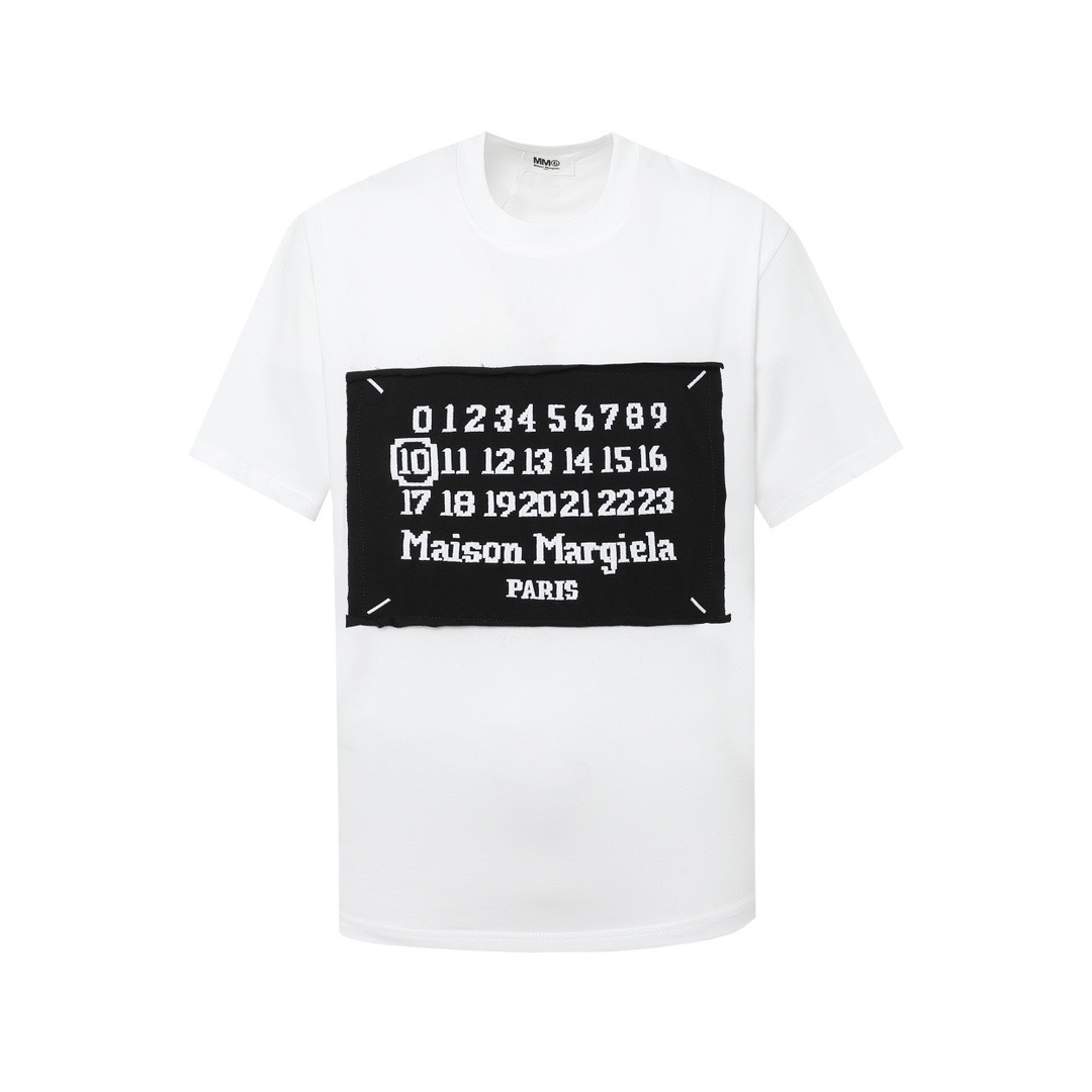 Maison Margiela, nuevo para SS24, bordado con apliques, desarrollo original, tacto suave, no se deforma ni encoge. Teji…