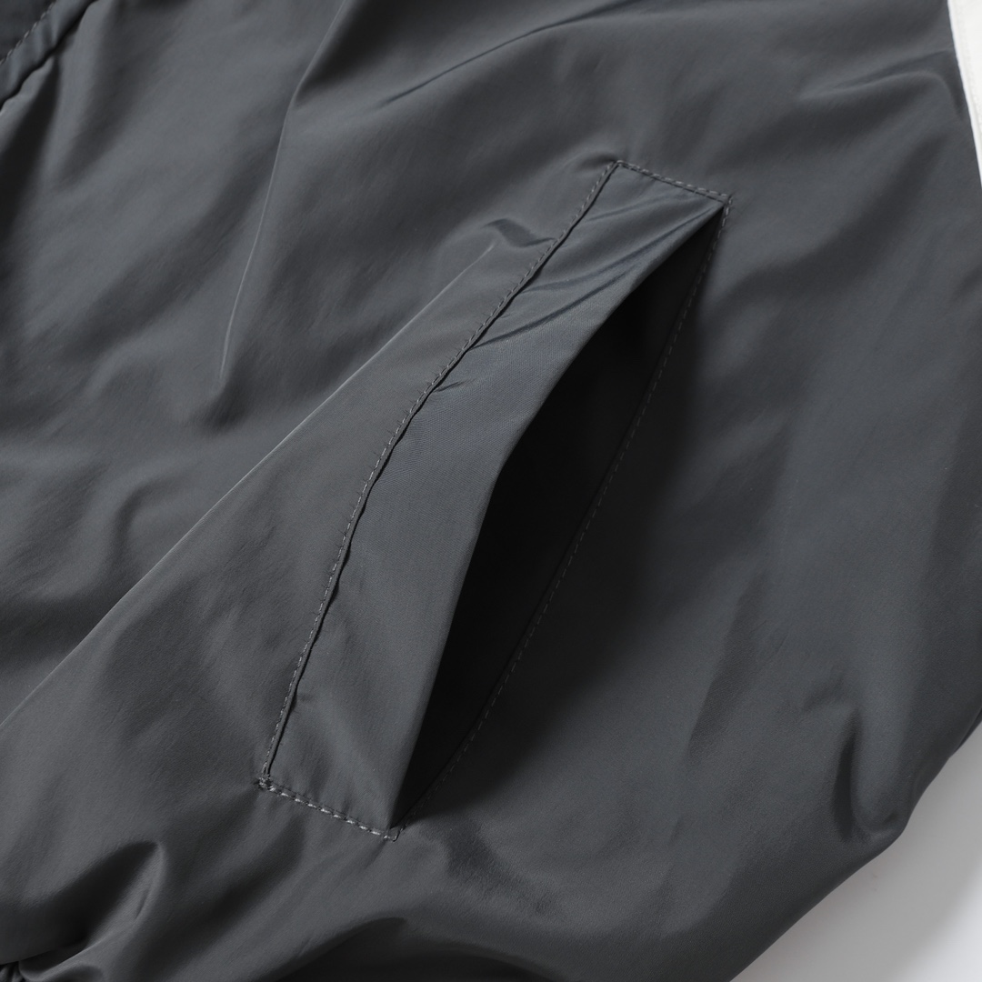 BALENCIAGA巴黎世家 24FW风衣外套 6