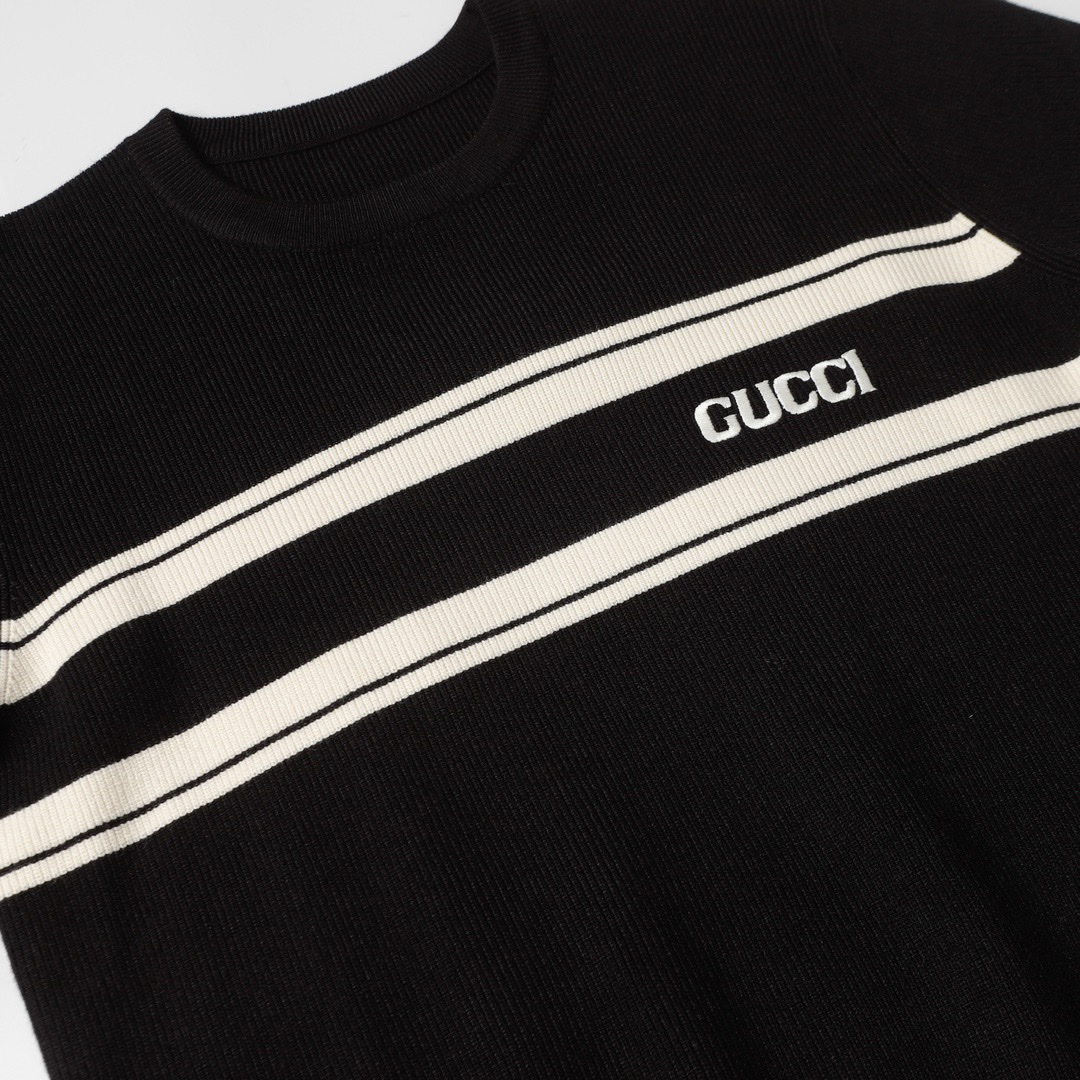 GUCCI Knit Logo Knuckles: Black & Red, High Quality, Unisex, Multiple Sizes - 图片 4