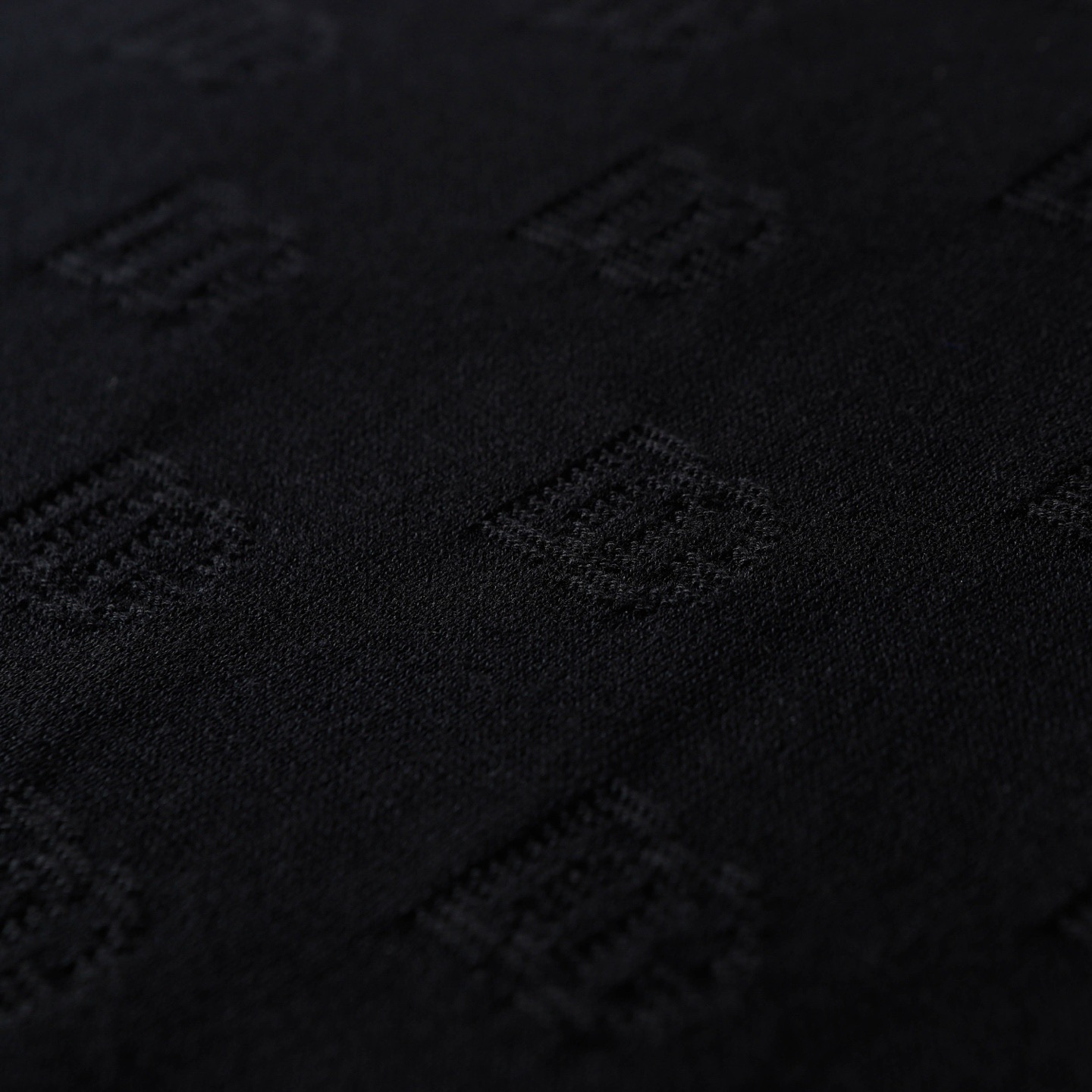 “Dolce & Gabbana Logo Knitting T-Shirts in Black and White, Guaranteed Quality” - 图片 6
