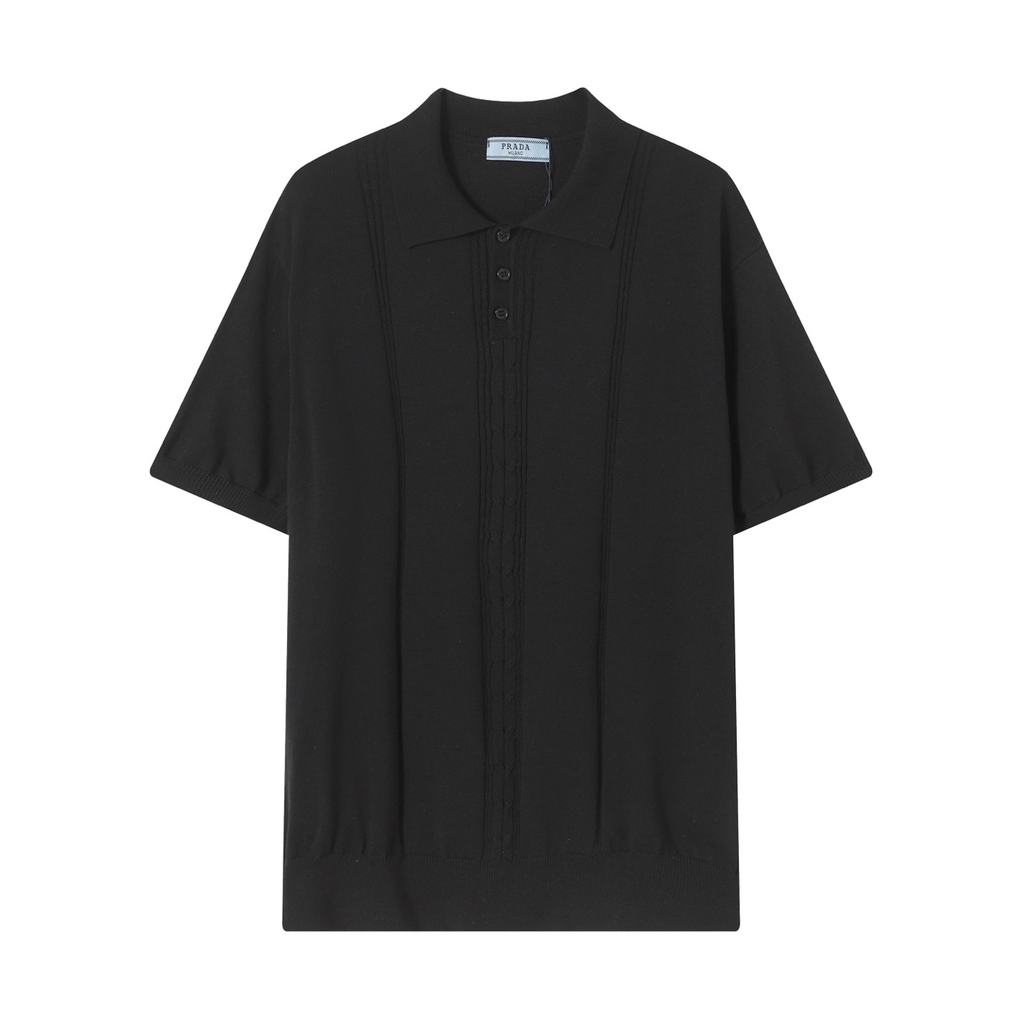 PRADA La camiseta de punto de manga corta con cuello redondo de Prada presta atención a los detalles y persigue la más …