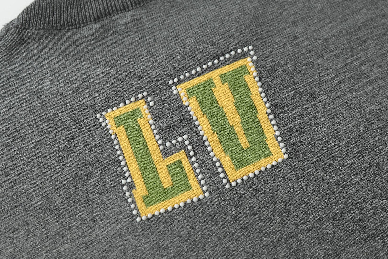 Louis Vuitton Logo Jacquard Knit Crew Neck Short Sleeve T-Shirt Unisex 9 i1740239776074 5489 0 7