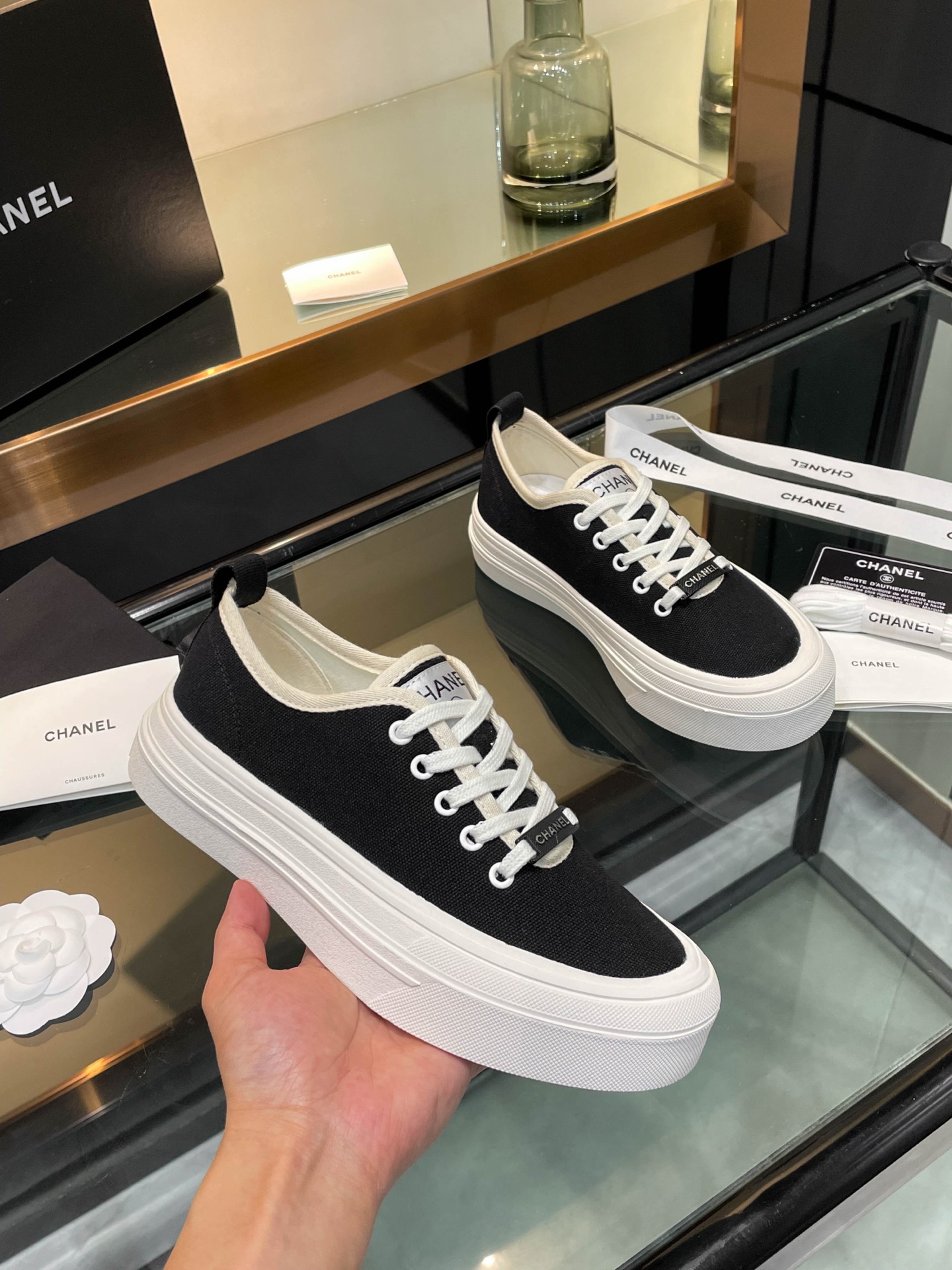 Chanel 2025SS Women's Casual Canvas Platform Sneakers - Black & White