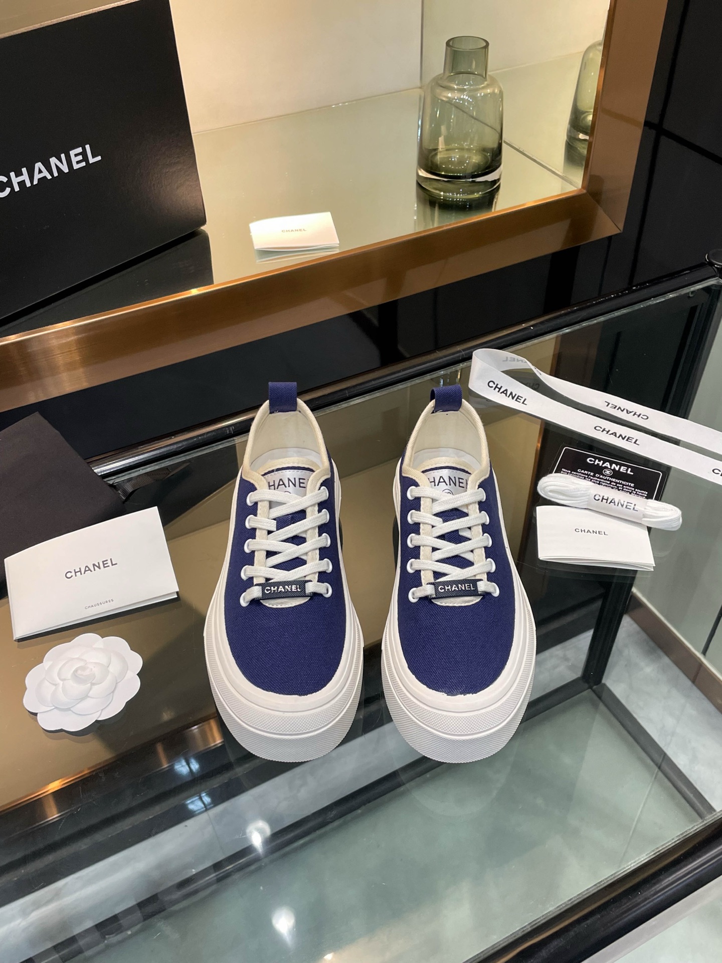 Chanel 2025SS Canvas Platform Sneakers - Stylish & Comfortable 3 i1740924802015 2158 0 0