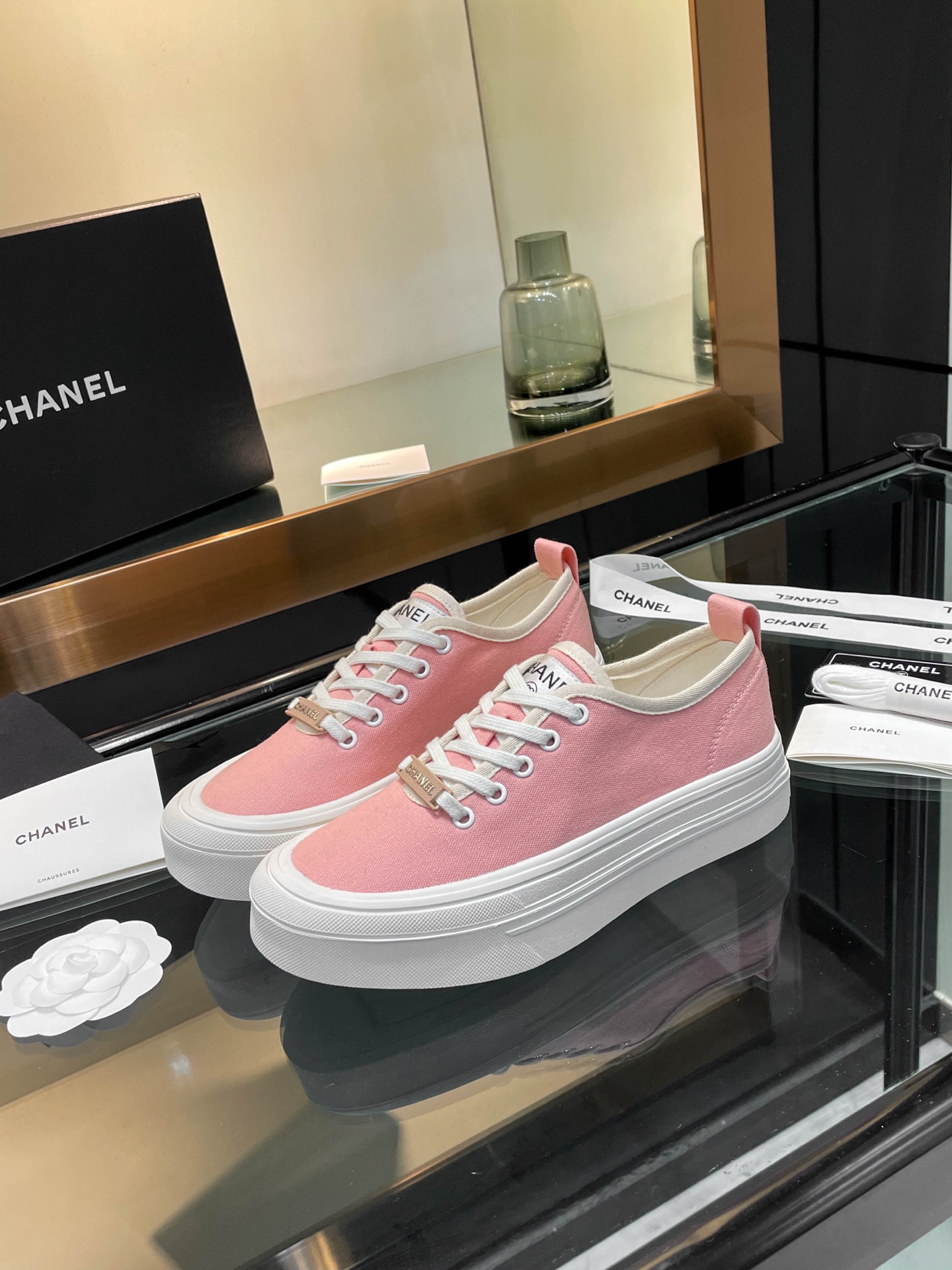 Chanel 2025SS Pink Canvas Platform Sneakers - Chic & Comfortable 7 i1740924830840 4265 0 4