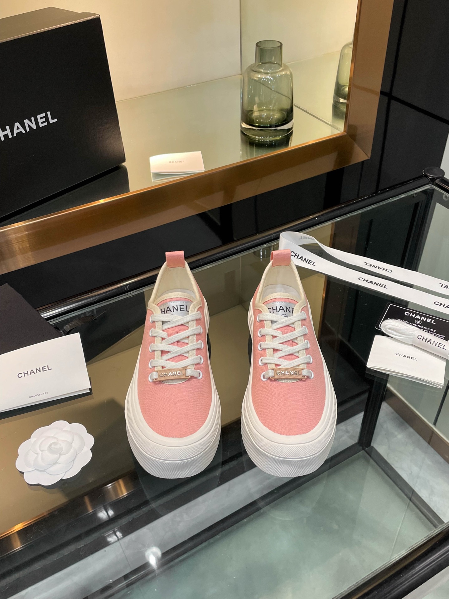 Chanel 2025SS Pink Canvas Platform Sneakers - Chic & Comfortable 3 i1740924854785 2243 0 0