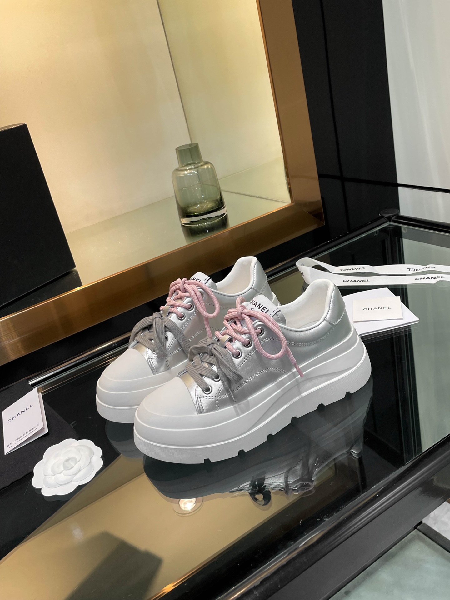 Chanel 25S Panda Colorblock Sneakers, Chic Lace-Up Design, Comfortable Fit 6 i1742241412797 3123 0 2