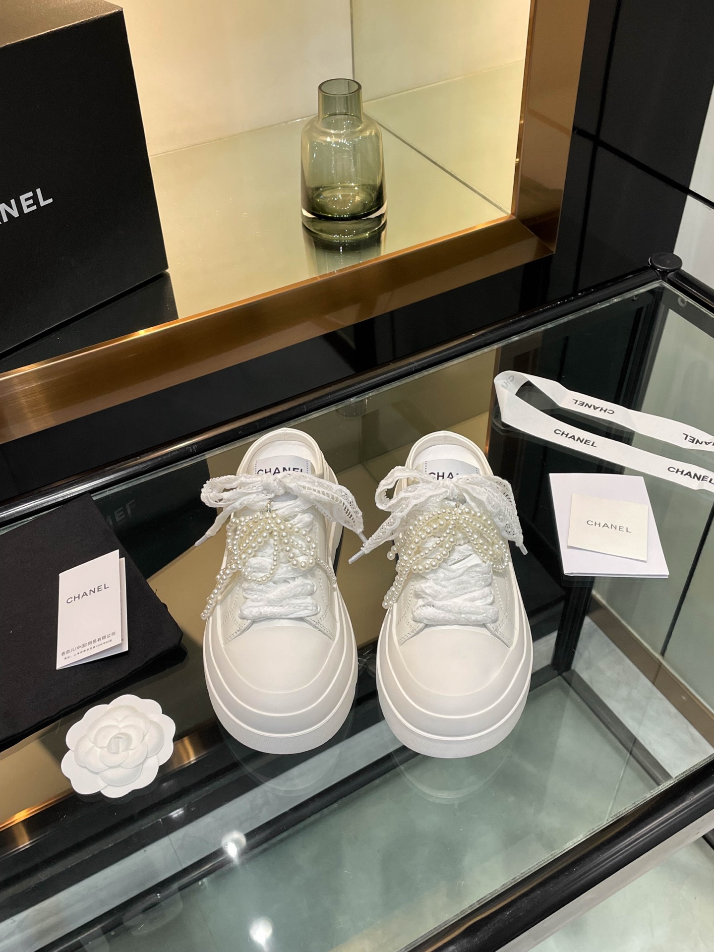 Chanel 25S Panda Colorblock Casual Sneakers - Trendy and Comfortable 3 i1742242243824 4535 0 0