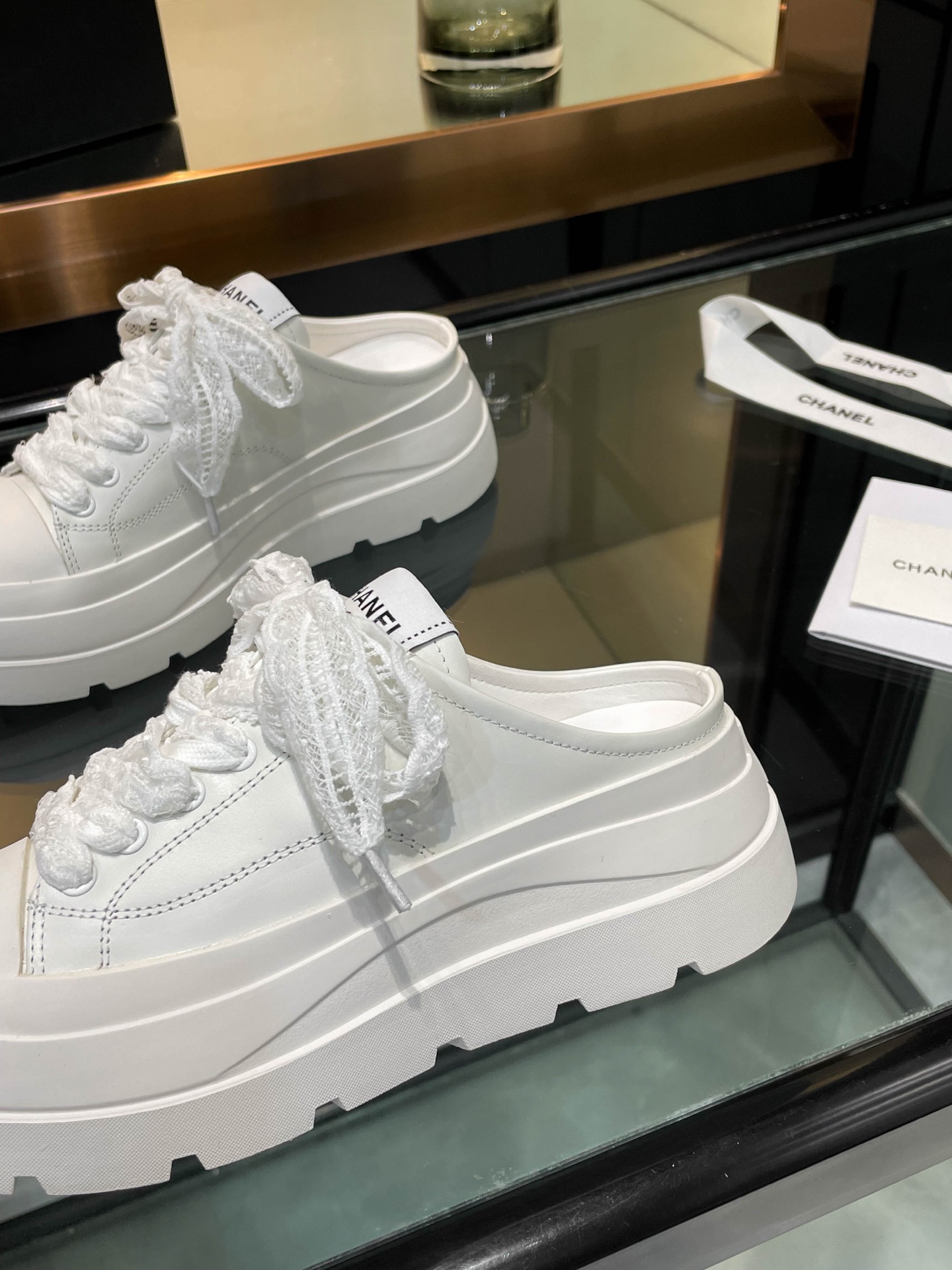 Chanel 25S Panda Colorblock Casual Sneakers - Trendy and Comfortable 7 i1742242243830 714 0 4