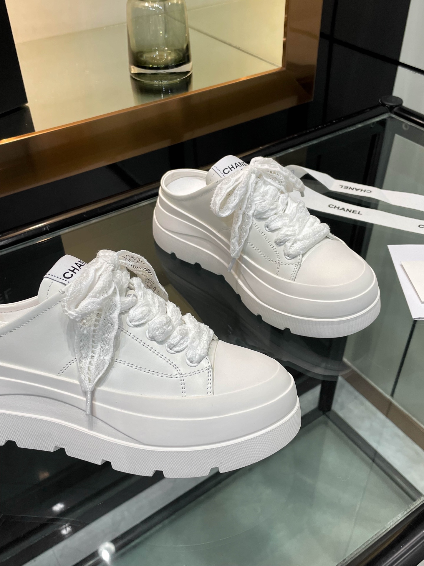 Chanel 25S Panda Colorblock Casual Sneakers - Trendy and Comfortable 8 i1742242243855 1314 0 5