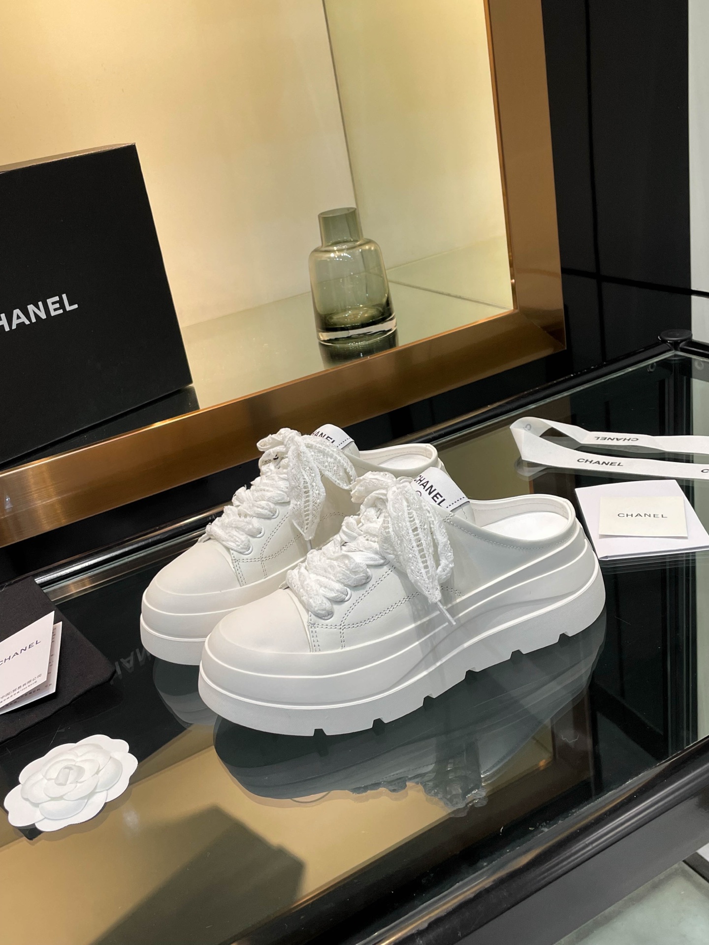 Chanel 25S Panda Colorblock Casual Sneakers - Trendy and Comfortable 5 i1742242244850 4818 0 2