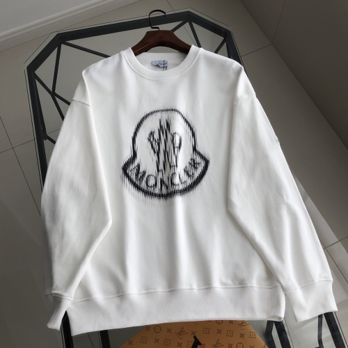 Moncler 2025 Fall/Winter Logo Print Crewneck Sweatshirt - Unisex 1 Moncler 2025 Fall/Winter Logo Print Crewneck Sweatshirt - Unisex