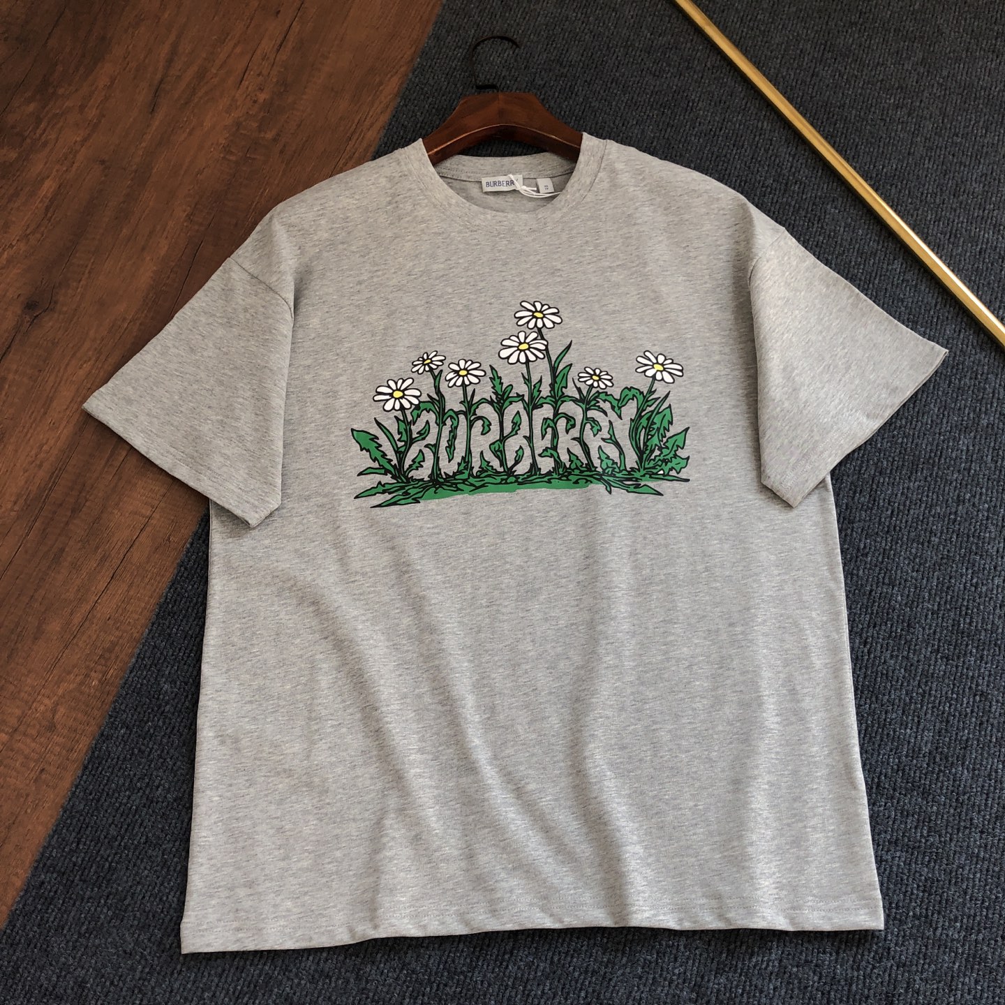 _drF9s9ISh_Ta0bndpmRQj4dqu-1SMZ4VtbB6Yyg