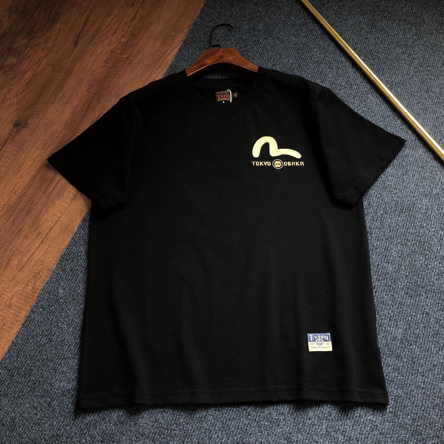 _d-c9snKDWaXZMBSx-FMHt2BGO-a1LVJWcalOCpw