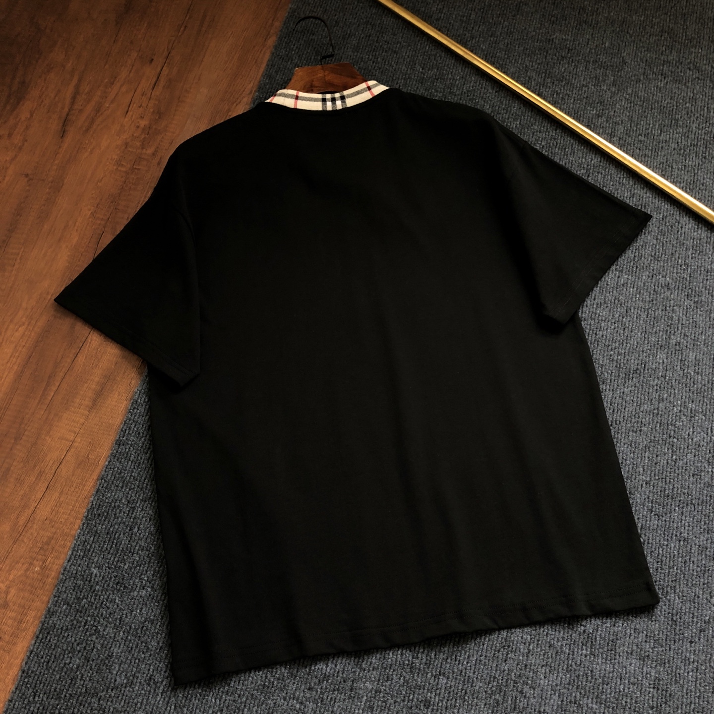 Alternative view of Burberry T-Shirt 08595