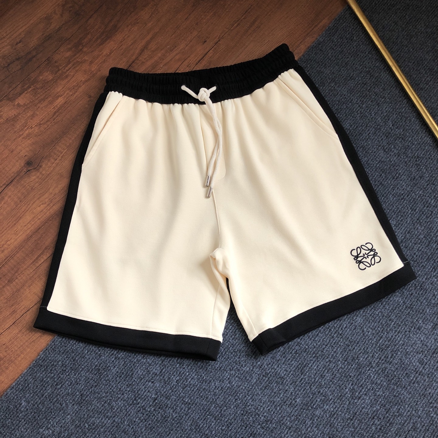 Alternative view of Loewe Shorts 02328