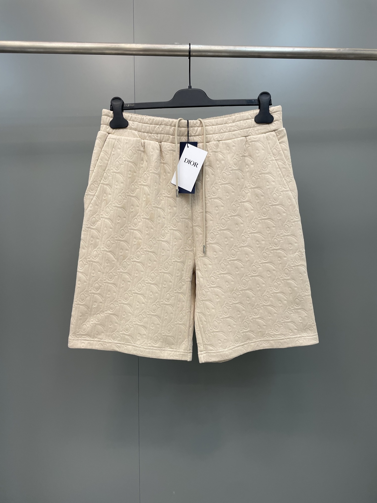 NO:786774,CD home 26ss solid color full-print elastic straight casual shorts high version., Dior-clothing, dior, dior, shorts,19860909CD家26ss纯色满印松紧直筒休闲短裤 高版本.,迪奥-服装,dior,dior,shorts,,Women's clothing