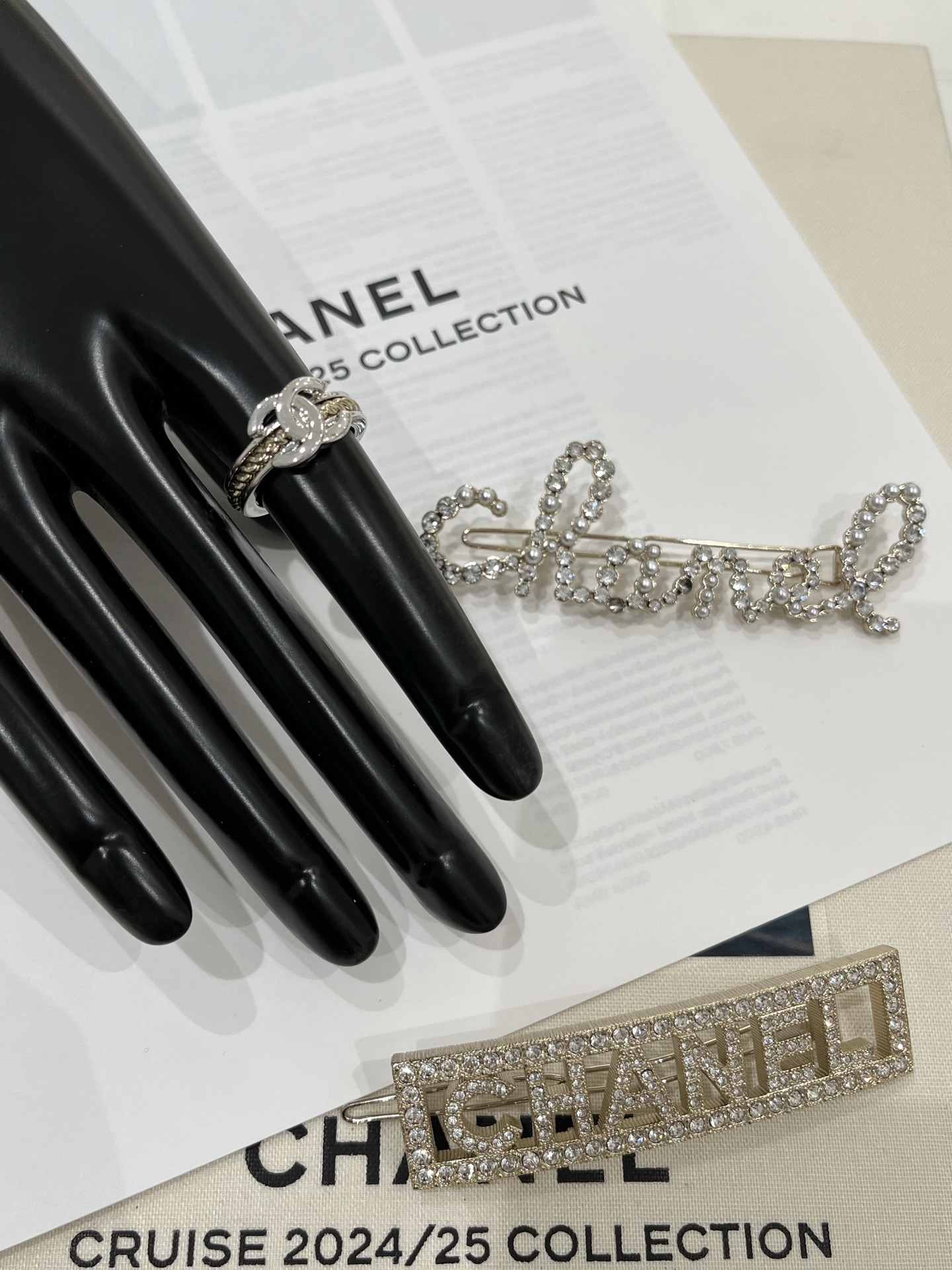 Chanel Silver & Gold-Tone Metal Ring with Interlocking CC Logo 8 i1753081027720 3716 0 6