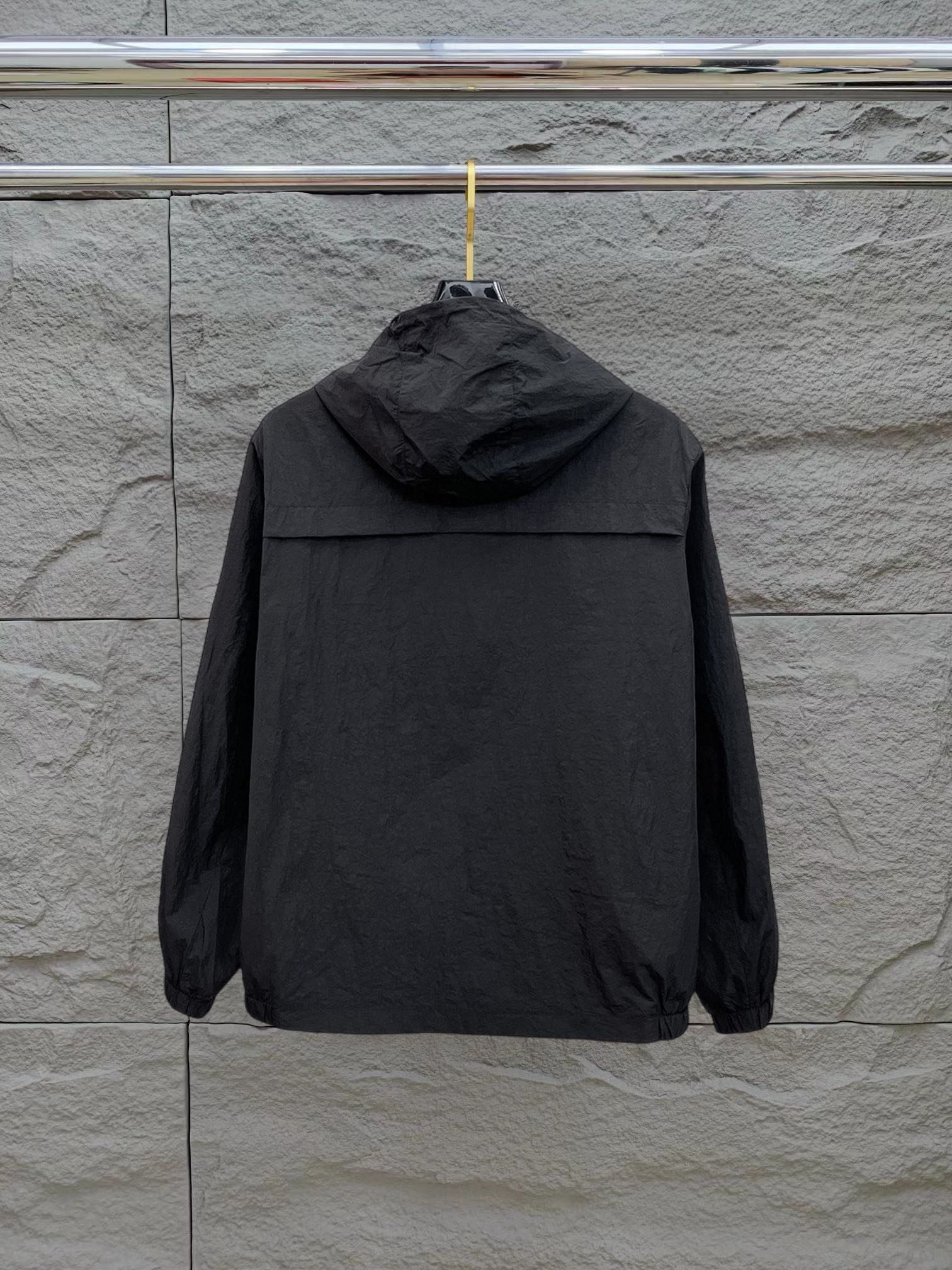 Alternative view of Moncler Jacket 01842