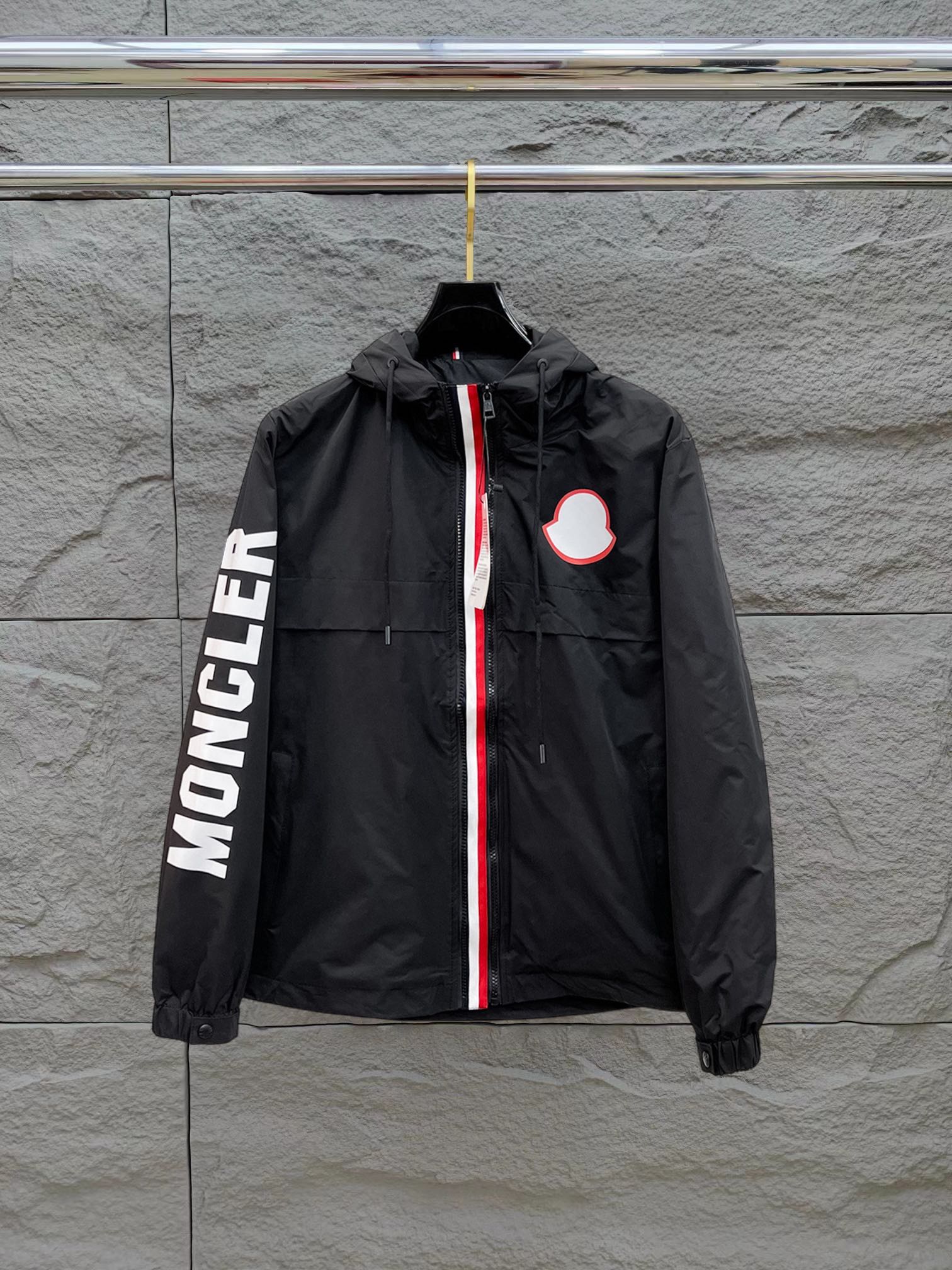 Moncler Jacket 01867
