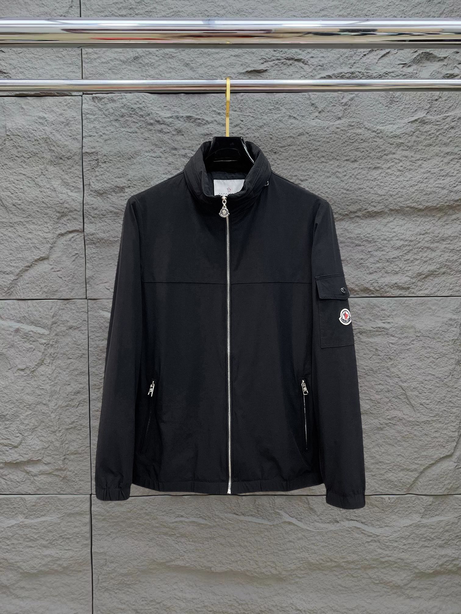 Moncler Jacket 01879