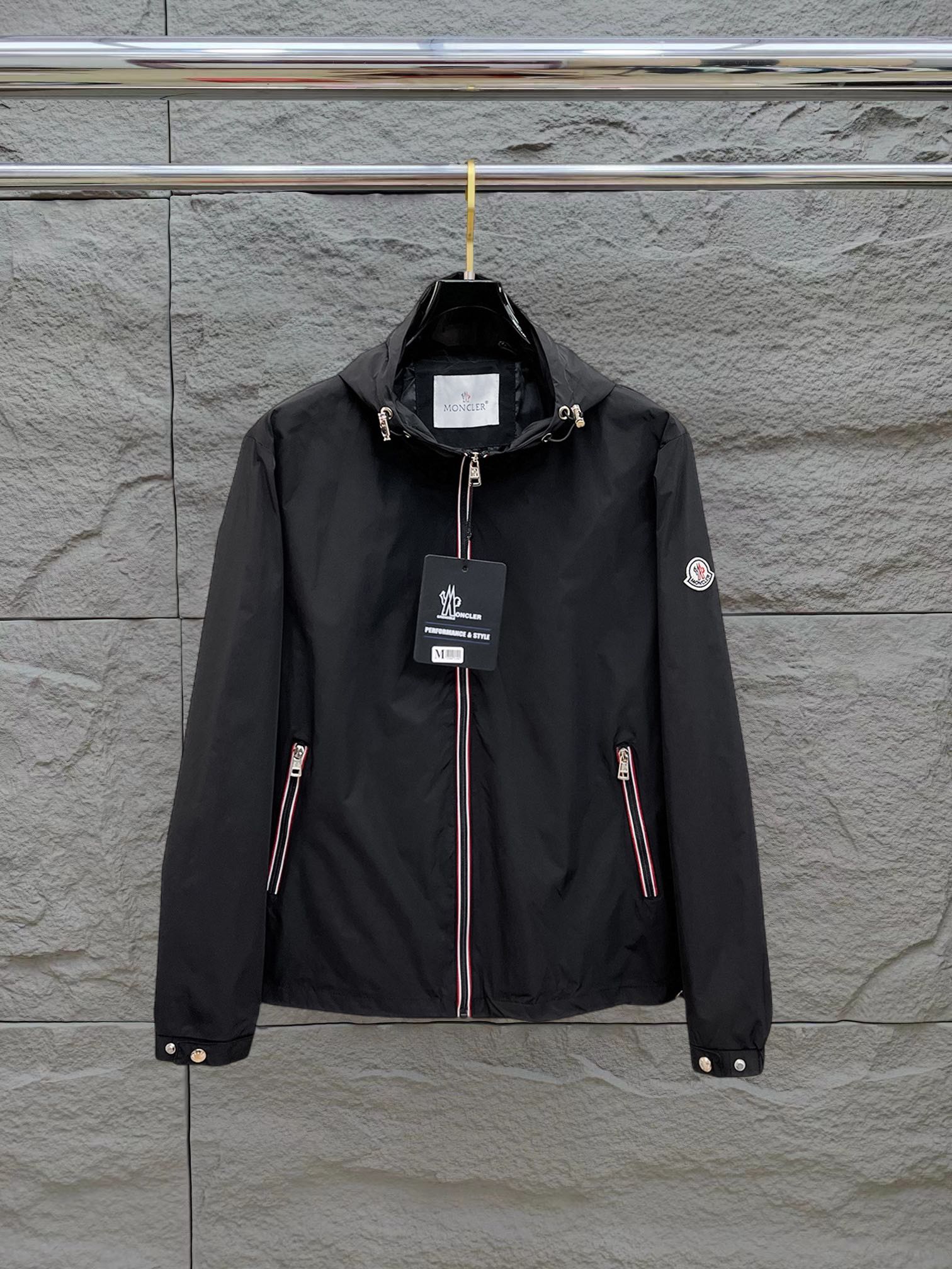 Moncler Jacket 01843