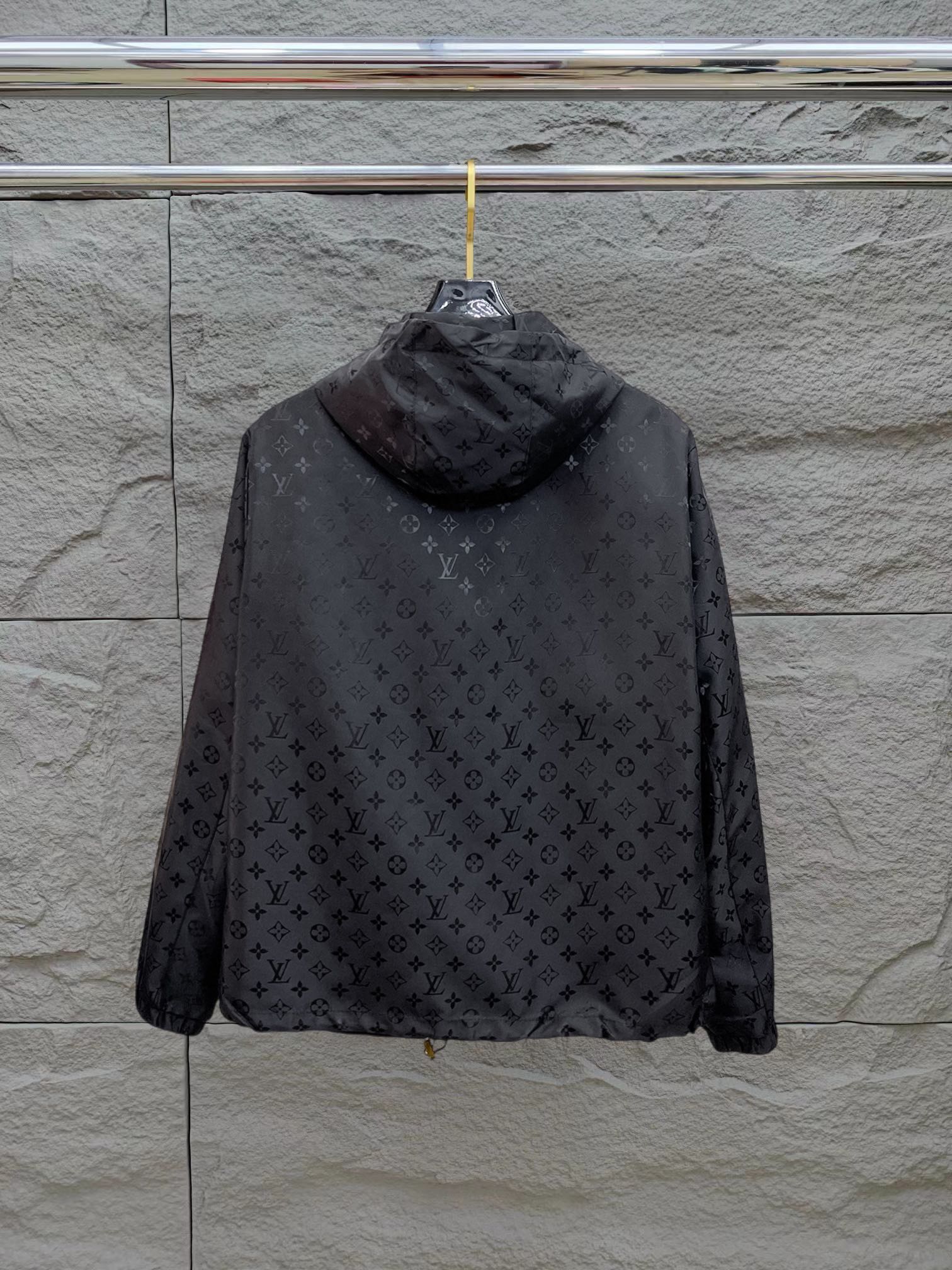 Alternative view of Louis Vuitton Jacket 01844