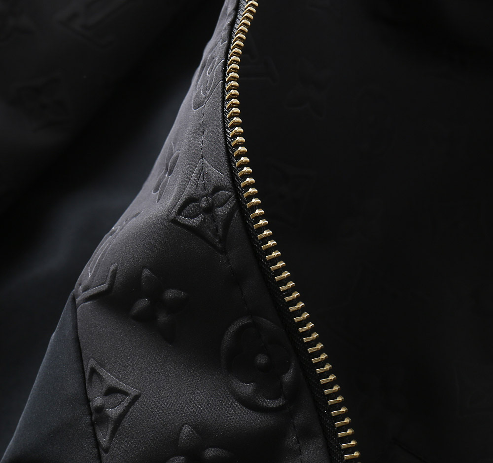 Louis Vuitton 2025 Spring New Men's Black Jacket, Comfortable and Warm 13 i1738042881395 9712 0 14