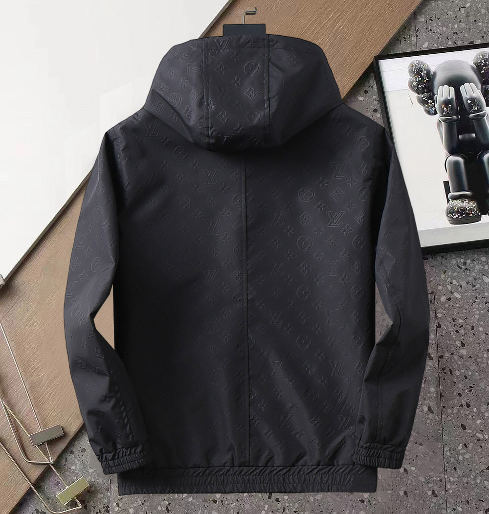 Louis Vuitton 2025 Spring New Men's Black Jacket, Comfortable and Warm 3 i1738042882006 8331 0 1