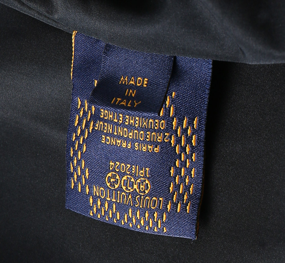 Louis Vuitton 2025 Spring New Men's Black Jacket, Comfortable and Warm 12 i1738042882012 6897 0 13