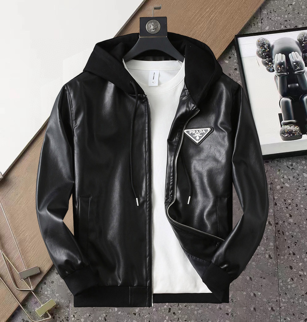 NO:120814,Prada's official website is the same model, and it will be released simultaneously!  2025 spring new men's jacket leather jacket, original single three-standard high-end version!  Customized fabrics for counters are breathable and comfortable, with impeccable details, and the brand element design concept reflects high quality. The feel is delicate and soft!  It is casually cut, with a great upper body style!  The maximum wear of 200 kilograms is M~3XL, and the height and weight are reported by orders.,,prada,jackets & coats,jackets & coats,leather jacket,alexander wang19860909普拉达 官网同款,同步发售！2025春季新款男士夹克皮衣外套,原单三标齐全高端版本！专柜定制面料 透气舒适度高,细节无可挑剔,品牌元素设计理念,体现高品质.手感细腻柔软！呈现休闲裁剪,上身版型超赞！码数M～3XL最大穿200斤,下单报身高体重.,,prada,jackets & coats,jackets & coats,leather jacket,alexander wang,Men's clothing