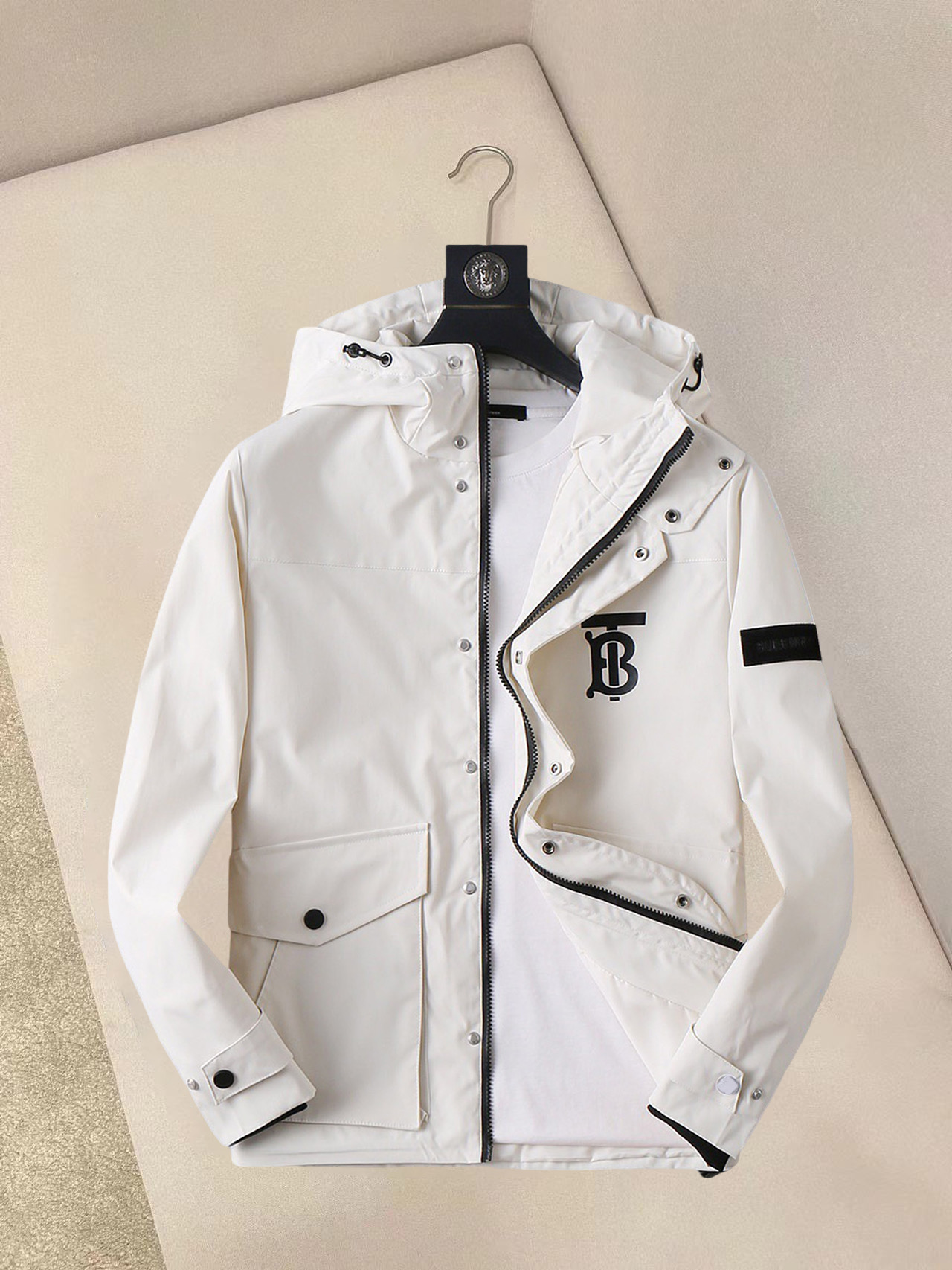 Burberry Jacket 02027
