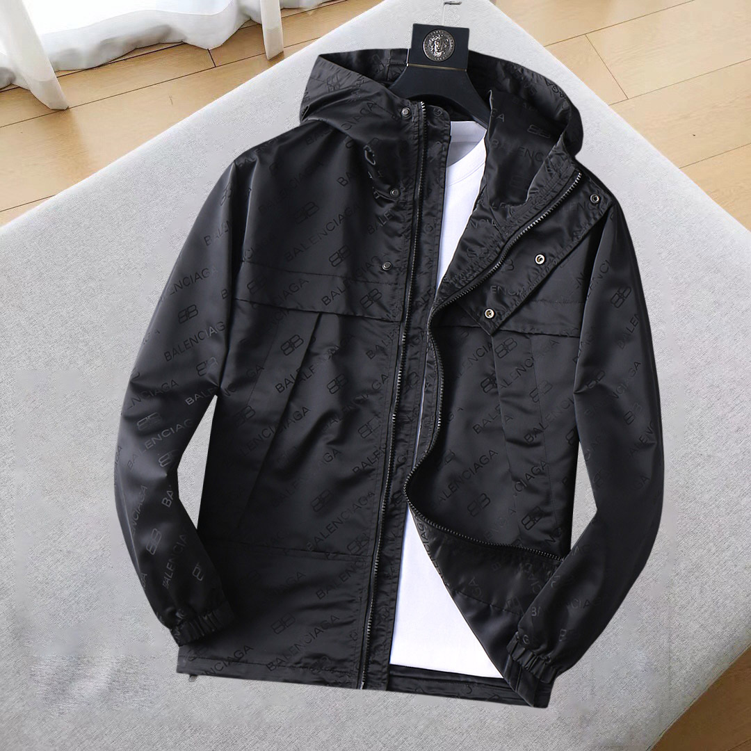 NO:124390,Balenciaga 2025 Spring New Jacket Jacket, the new product on the show is perfect, comfortable and warm, the three standards are complete in color and full and attractive, and the very outstanding design easily advances the sense of fashion. The workmanship is extremely exquisite and rigorous, and the wiring is neat and meticulous!  A masterpiece of a big-name designer!  The upper body doesn't look bloated and super handsome!  Spot code M ~ XXXL,,balenciaga,jackets & coats,jackets & coats,alexander wang19860909巴黎世家 2025开春新款夹克外套,秀场新品品相非常完美,舒适保暖,三标齐全色泽饱满诱人,非常出彩的设计,轻松将时髦感进阶,做工极为考究严谨,走线工整细致！大牌设计师巨作！上身不显臃肿、超级帅气！现货码数M ～ XXXL,,balenciaga,jackets & coats,jackets & coats,alexander wang,Men's clothing