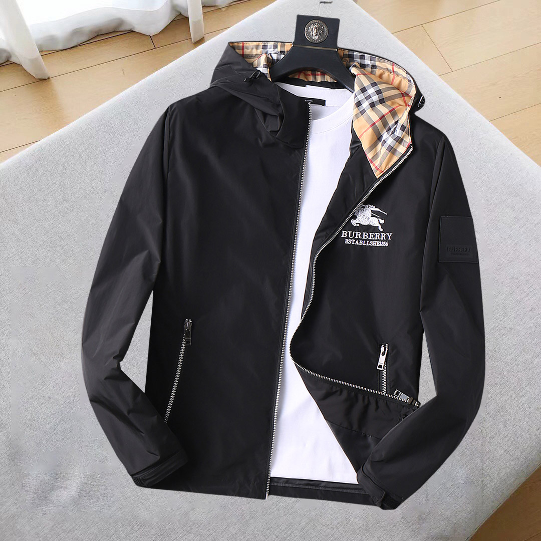 NO:124382,Burberry's new spring jacket 2025, the new product on the show is perfect, comfortable and warm, the three-standard complete colors and full and attractive, and the very outstanding design easily advances the sense of fashion. The workmanship is extremely exquisite and rigorous, and the wiring is neat and meticulous!  A masterpiece of a big-name designer!  The upper body doesn't look bloated and super handsome!  Spot code M ~ XXXL,,burberry,jackets & coats,jackets & coats,alexander wang19860909巴宝莉 2025开春新款夹克外套,秀场新品品相非常完美,舒适保暖,三标齐全色泽饱满诱人,非常出彩的设计,轻松将时髦感进阶,做工极为考究严谨,走线工整细致！大牌设计师巨作！上身不显臃肿、超级帅气！现货码数M ～ XXXL,,burberry,jackets & coats,jackets & coats,alexander wang,Men's clothing