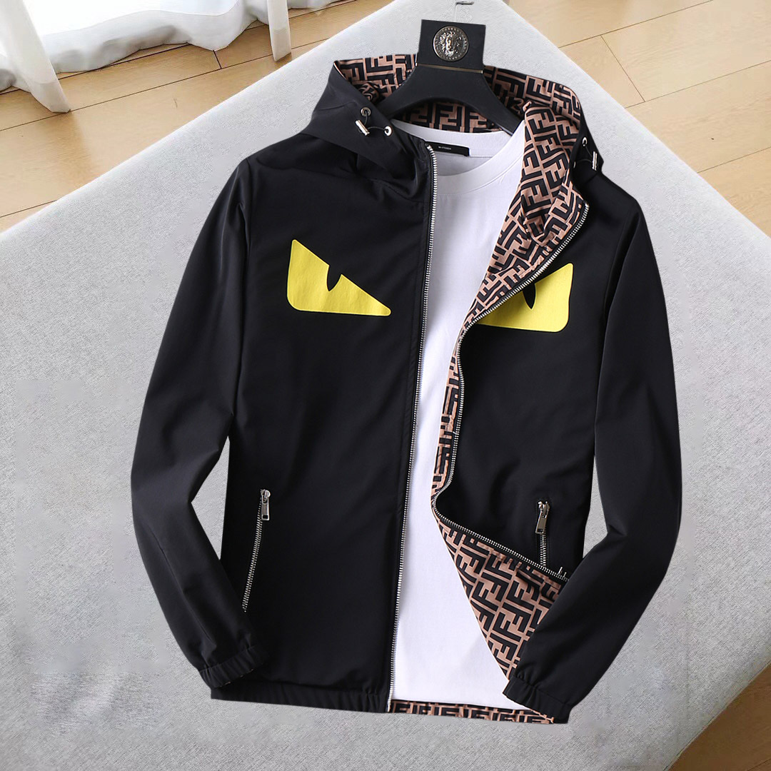 NO:124402,Fendi double-sided wear, 2025 spring new jacket jacket, the new product on the show is perfect, comfortable and warm, the three-standard complete colors and full and attractive, and the very outstanding design easily advances the sense of fashion, the workmanship is extremely exquisite and rigorous, and the wiring is neat and meticulous!  A masterpiece of a big-name designer!  The upper body doesn't look bloated and super handsome!  Spot code M ~ XXXL,,fendi,jackets & coats,jackets & coats,alexander wang19860909芬迪 双面穿,2025开春新款夹克外套,秀场新品品相非常完美,舒适保暖,三标齐全色泽饱满诱人,非常出彩的设计,轻松将时髦感进阶,做工极为考究严谨,走线工整细致！大牌设计师巨作！上身不显臃肿、超级帅气！现货码数M ～ XXXL,,fendi,jackets & coats,jackets & coats,alexander wang,Men's clothing