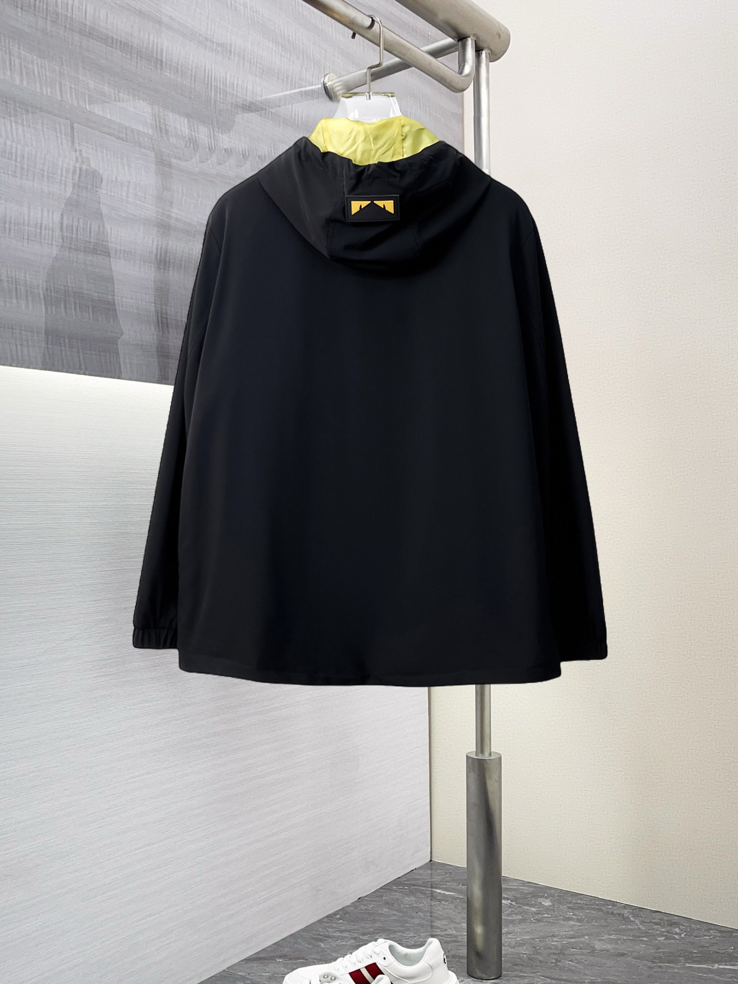 Alternative view of Fendi Jacket 09070
