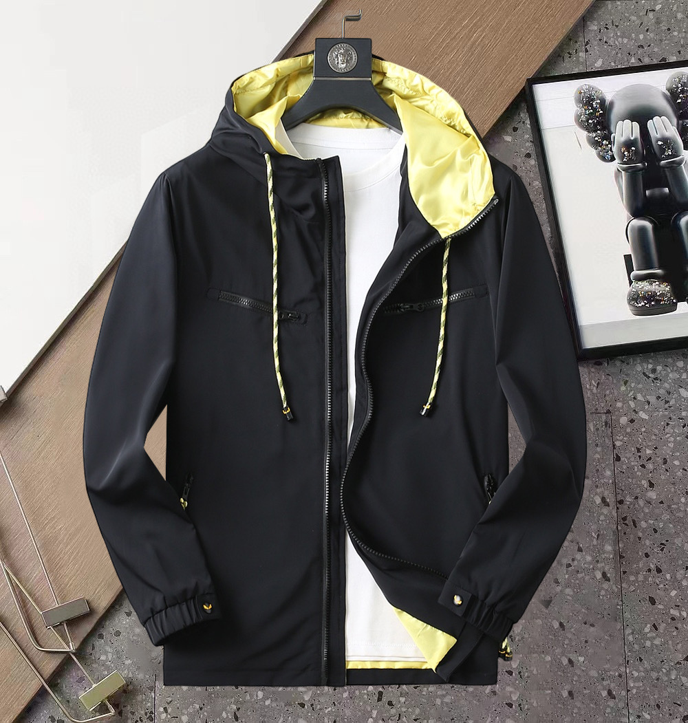 NO:510437,Fendi double-sided wear, 2025 spring new jacket jacket, the new product on the show is perfect, comfortable and warm, the three-standard complete colors and full and attractive, and the very outstanding design easily advances the sense of fashion, the workmanship is extremely exquisite and rigorous, and the wiring is neat and meticulous!  A masterpiece of a big-name designer!  The upper body doesn't look bloated and super handsome!  Spot code M ~ XXXL,,fendi,jackets & coats,jackets & coats,alexander wang19860909芬迪 双面穿,2025开春新款夹克外套,秀场新品品相非常完美,舒适保暖,三标齐全色泽饱满诱人,非常出彩的设计,轻松将时髦感进阶,做工极为考究严谨,走线工整细致！大牌设计师巨作！上身不显臃肿、超级帅气！现货码数M ～ XXXL,,fendi,jackets & coats,jackets & coats,alexander wang,Men's clothing