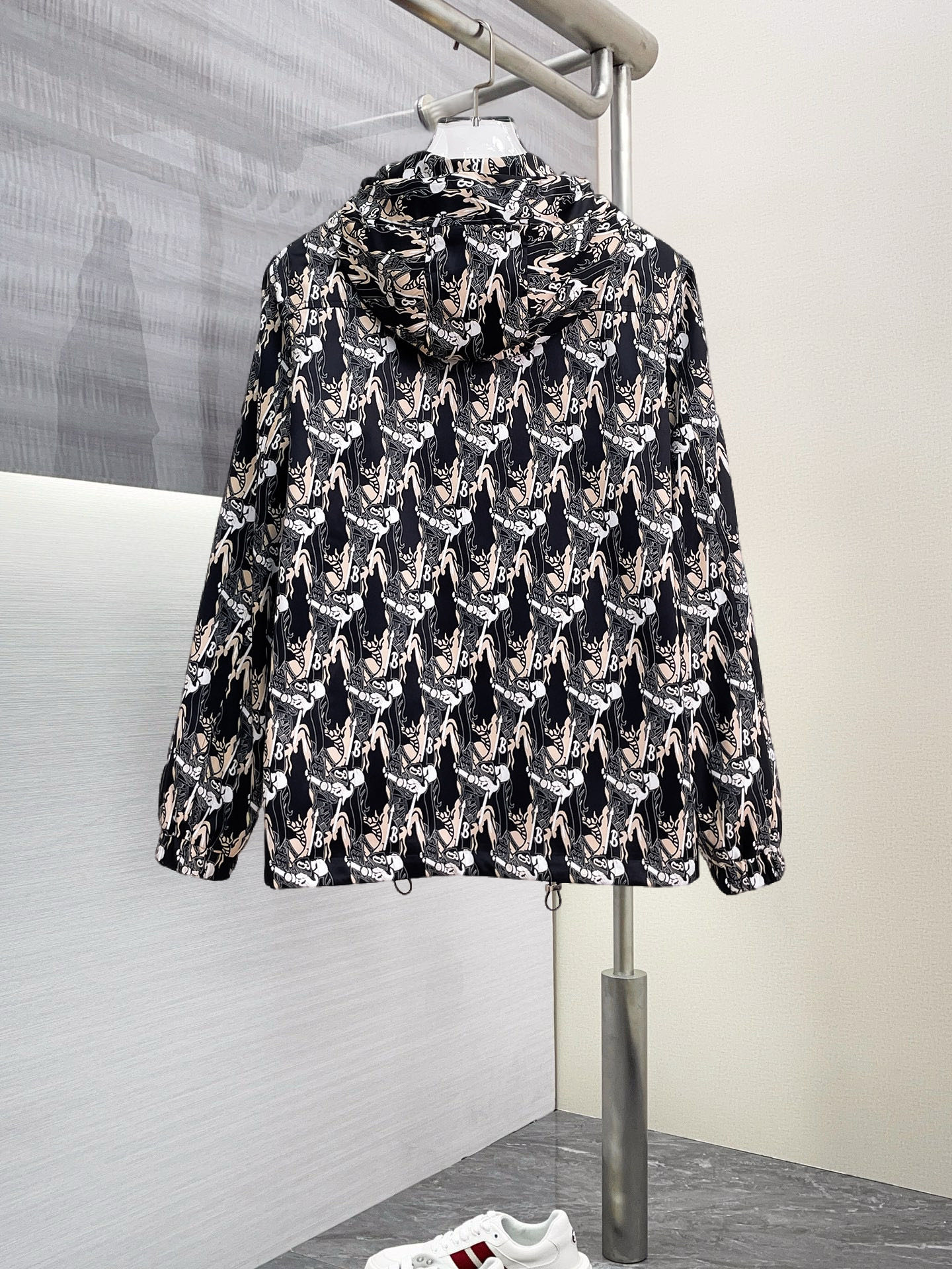 Alternative view of Burberry Jacket 09059