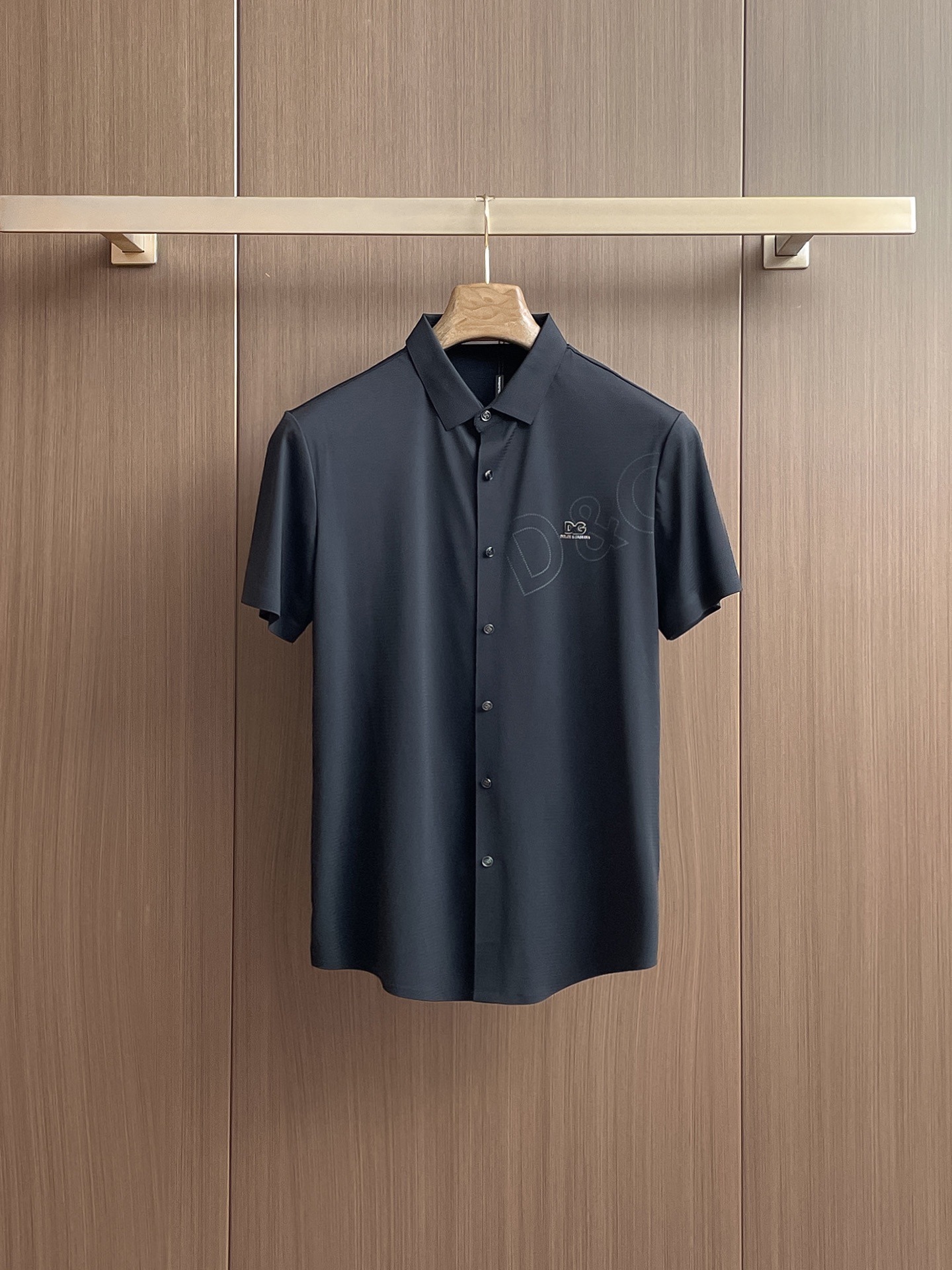 Alternative view of T-Shirt 06274